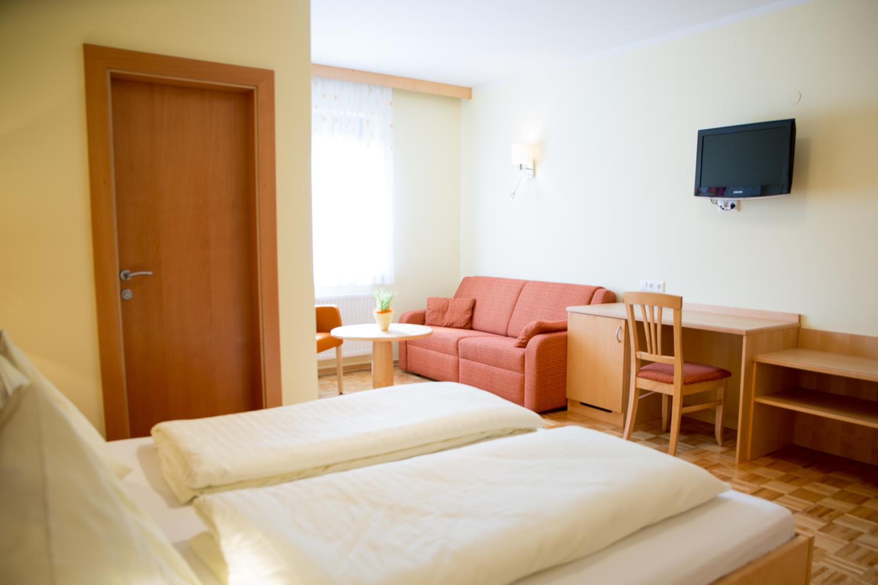 Double Room photo 3