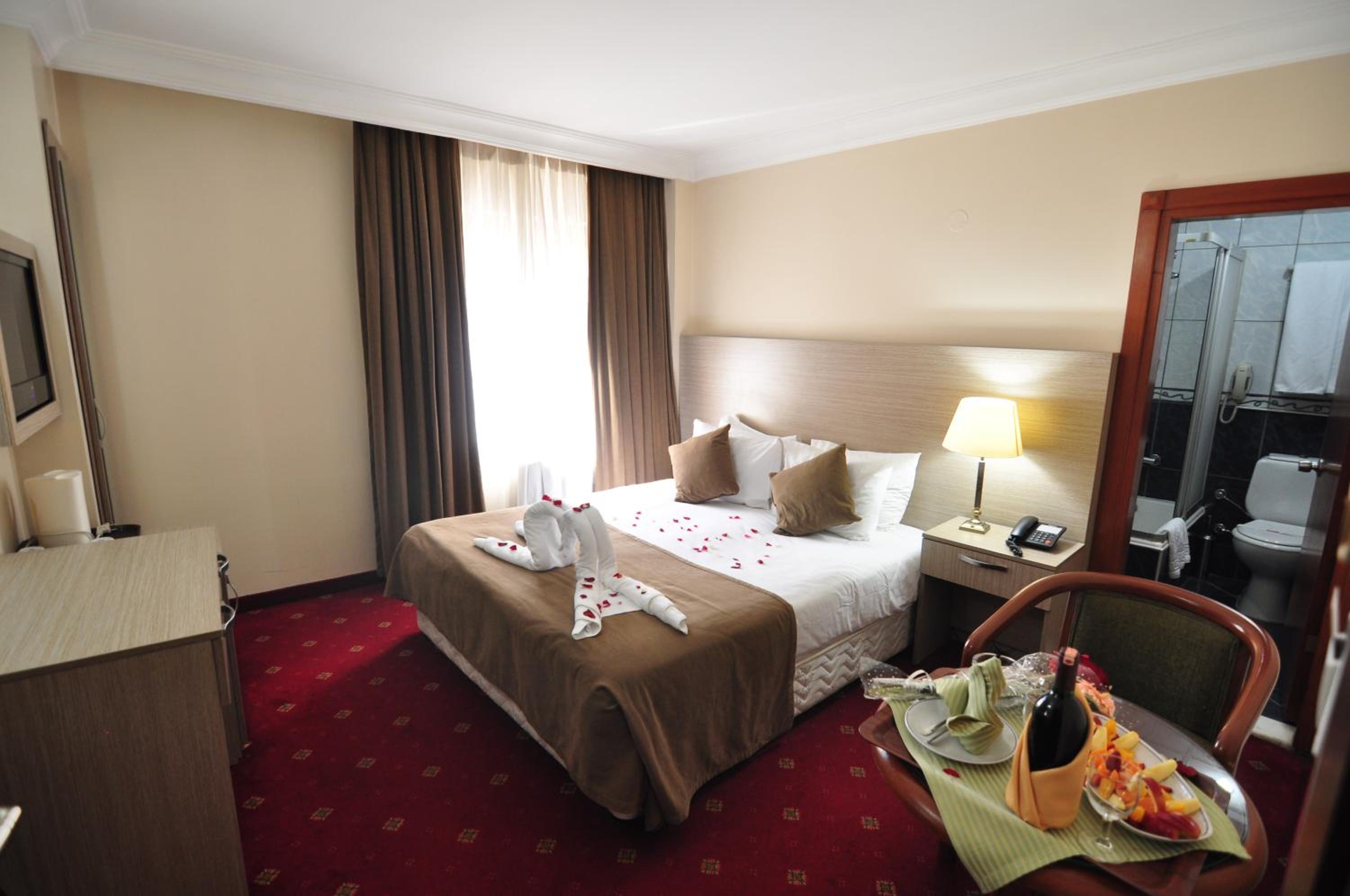 Economy Double Room photo 2
