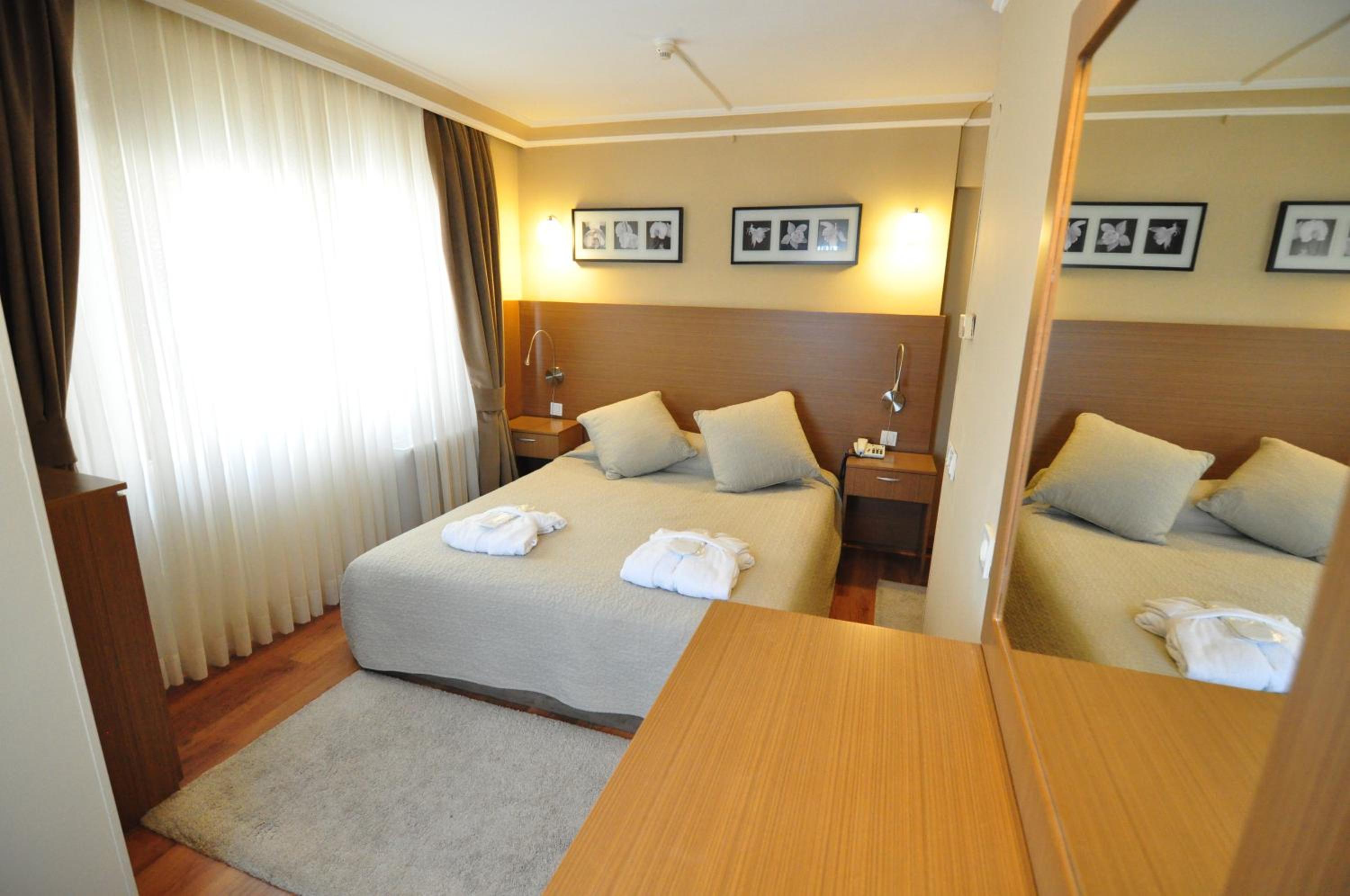 Junior Suite with Sea View photo 3