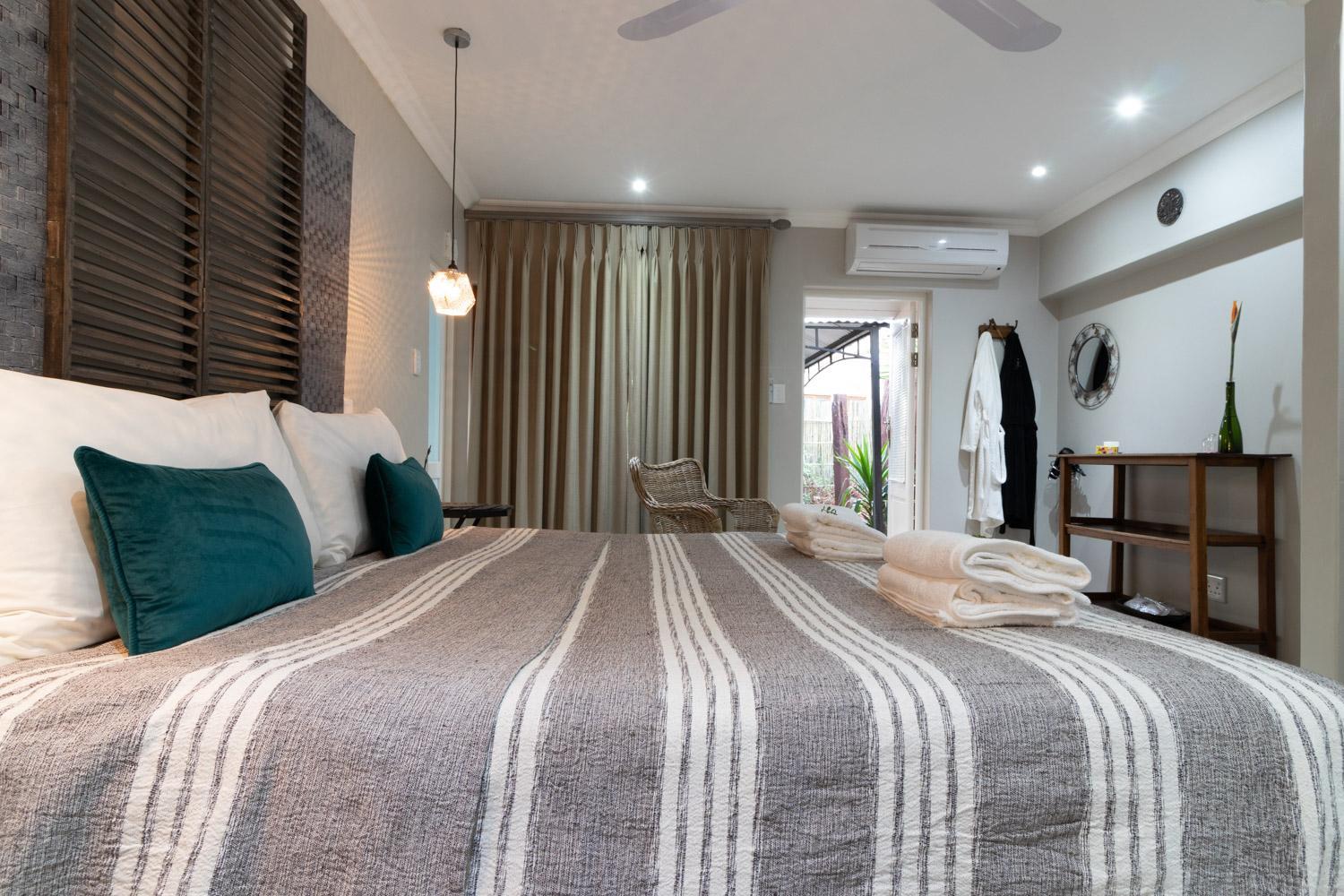 Deluxe King or Twin Room photo 3