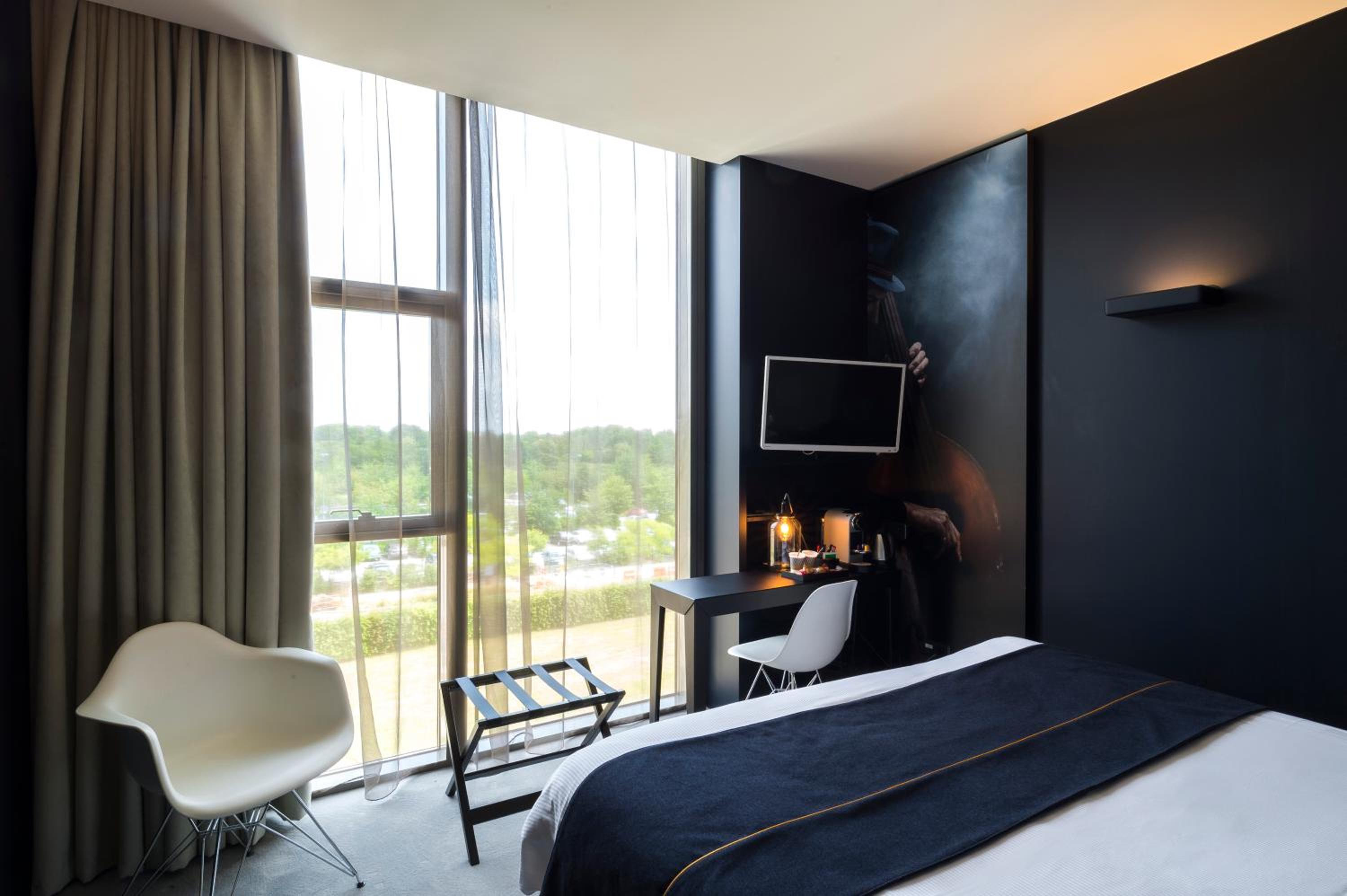 Standard Double Room - Photo 4