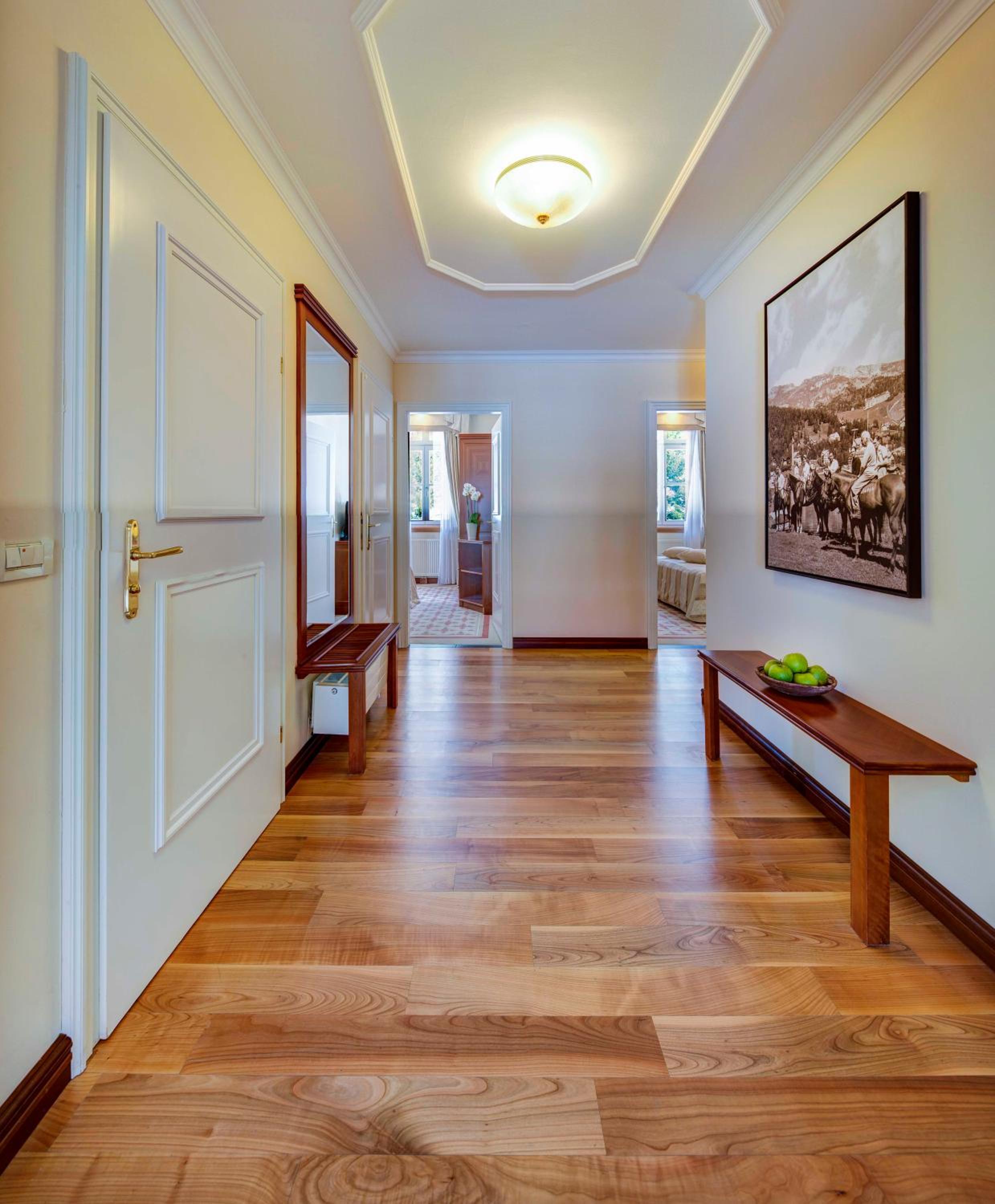 Deluxe One Bedroom Suite