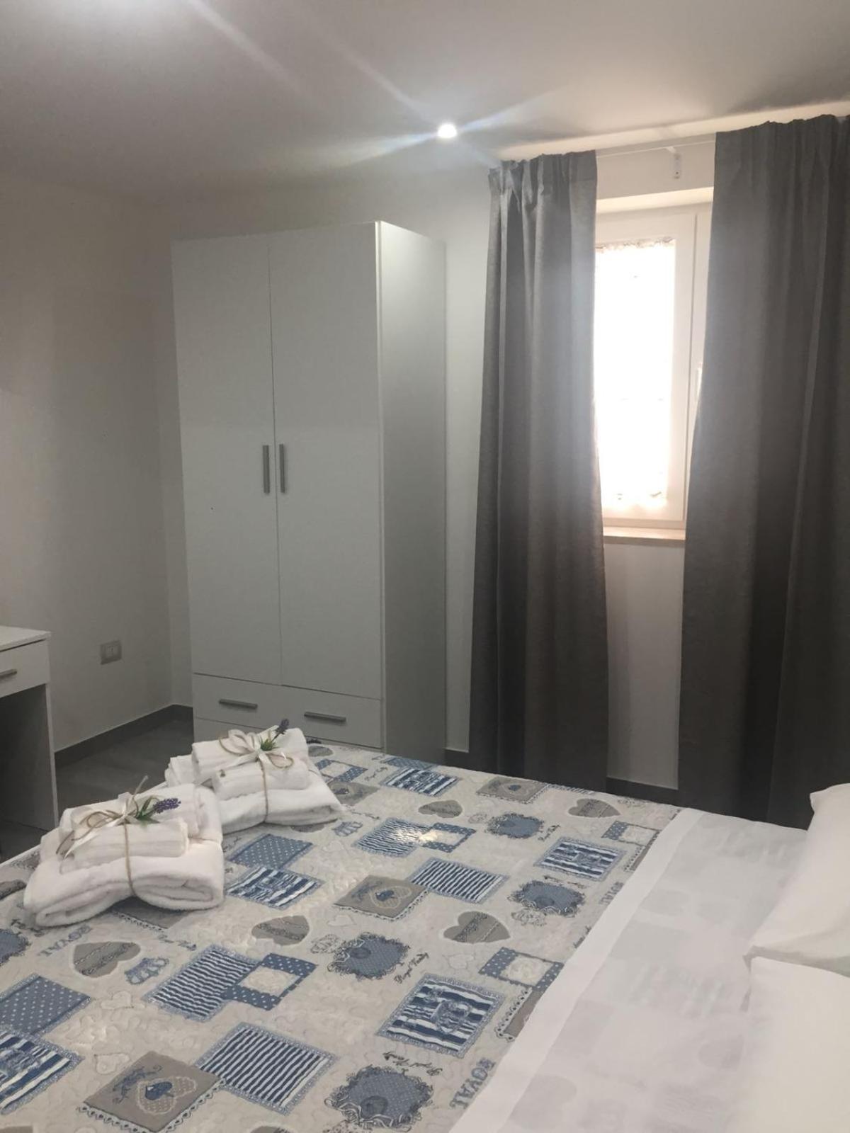 Double Room with Extra Bed photo 1