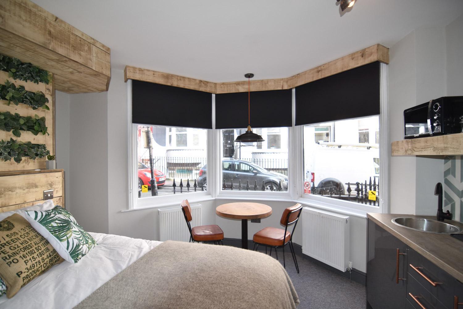 Double Room with Private Bathroom photo 1