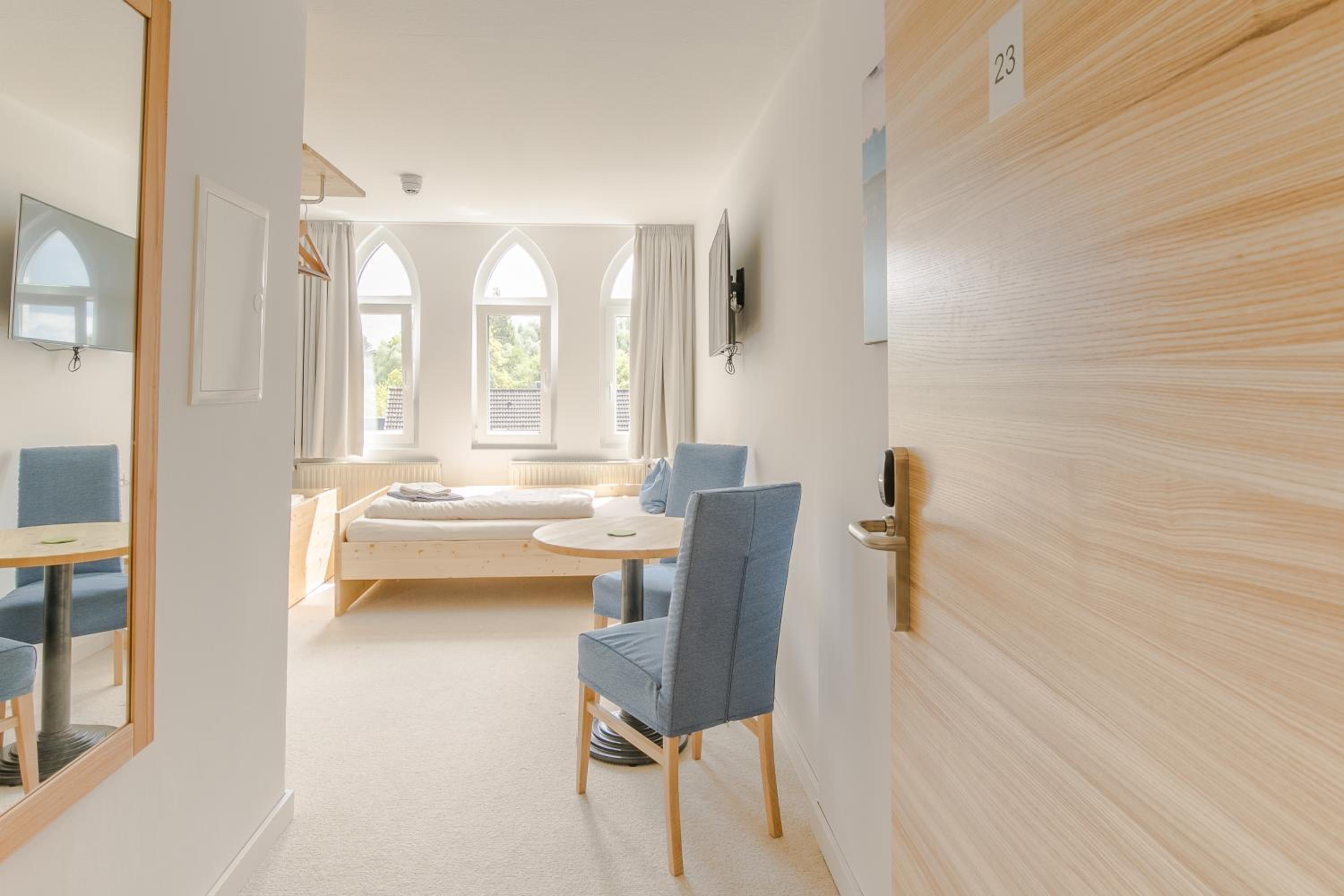Twin Room with Bathroom
