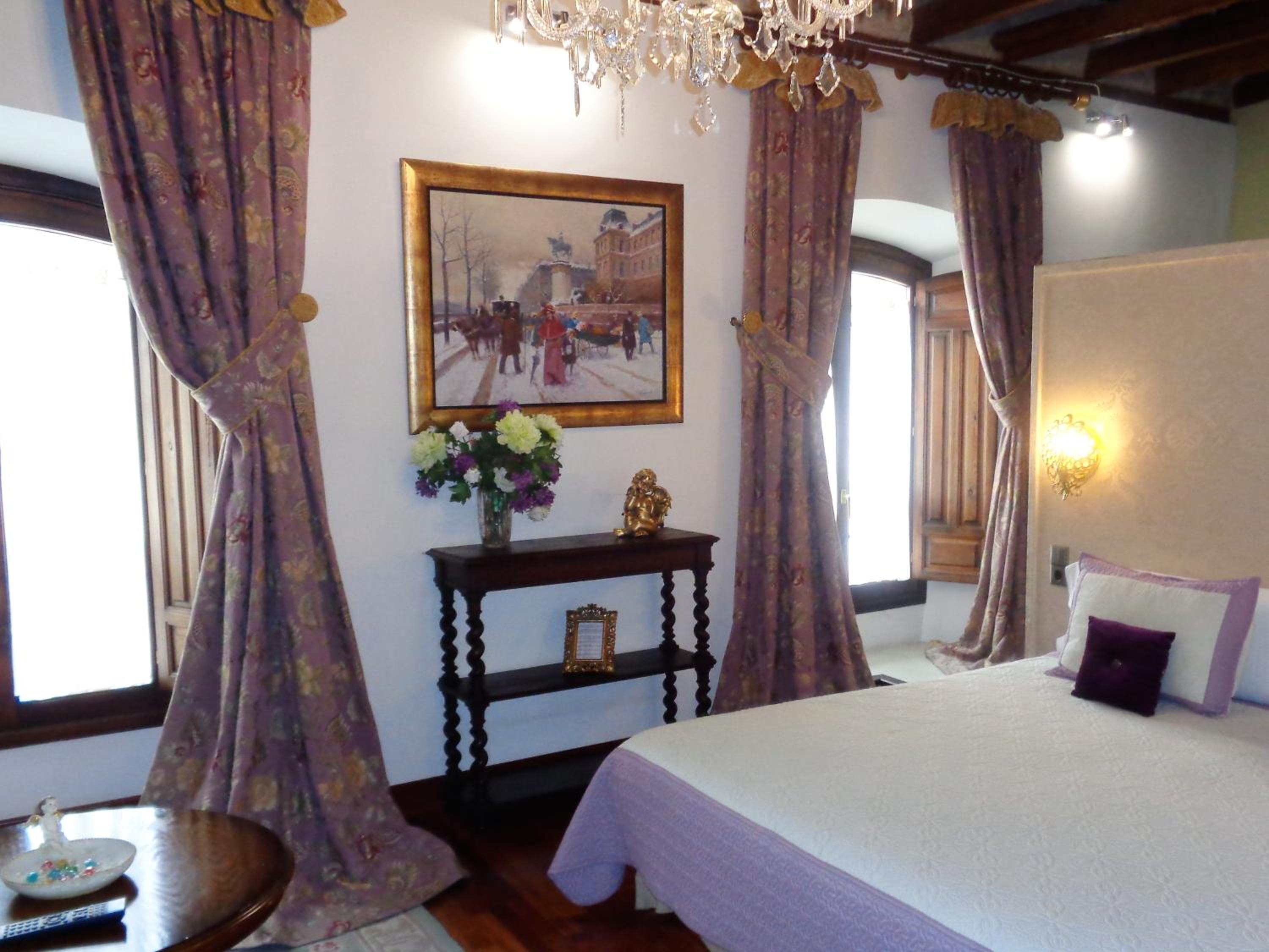 Deluxe Double Room - Photo 2