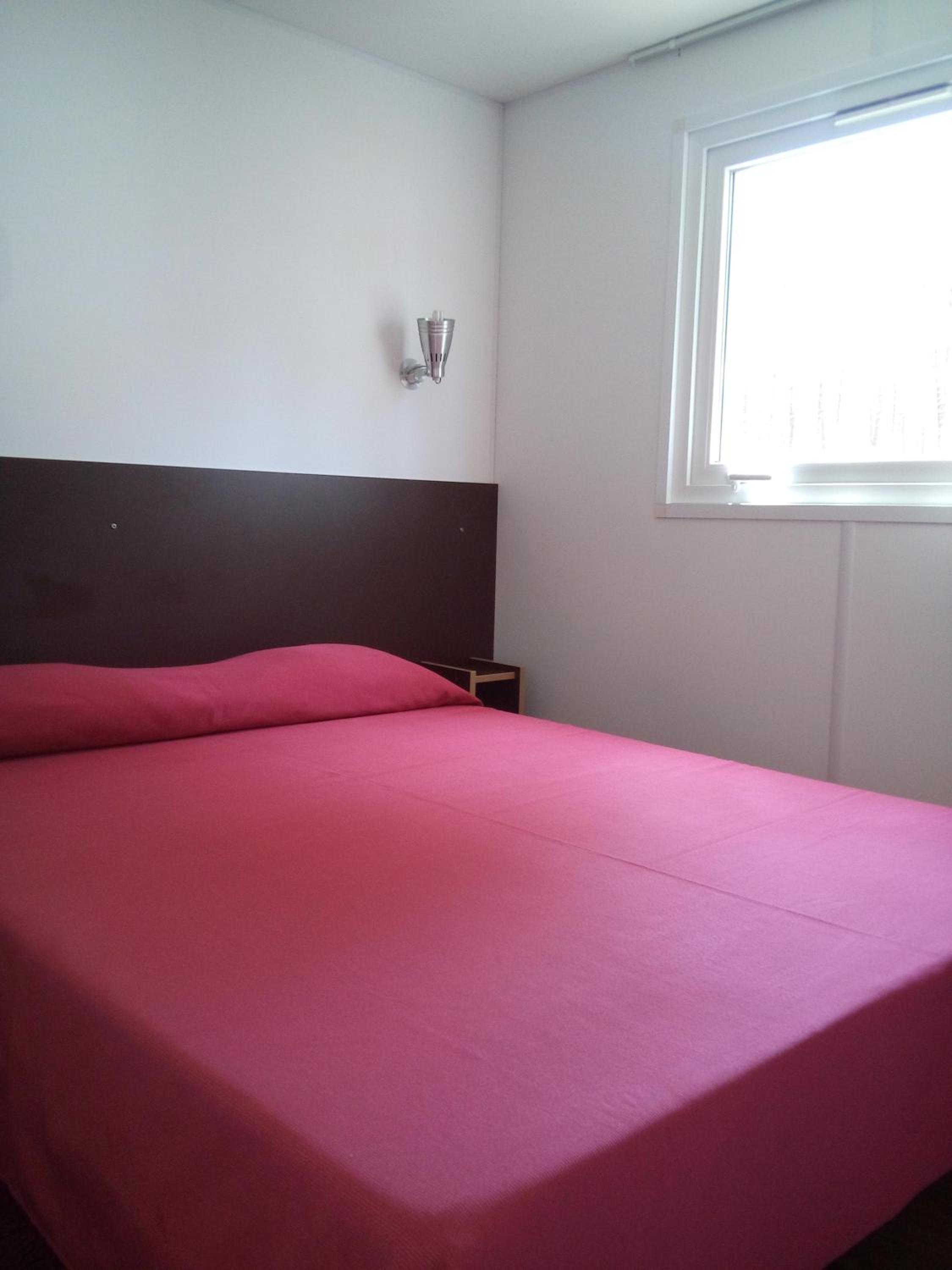 Mobile Home photo 1