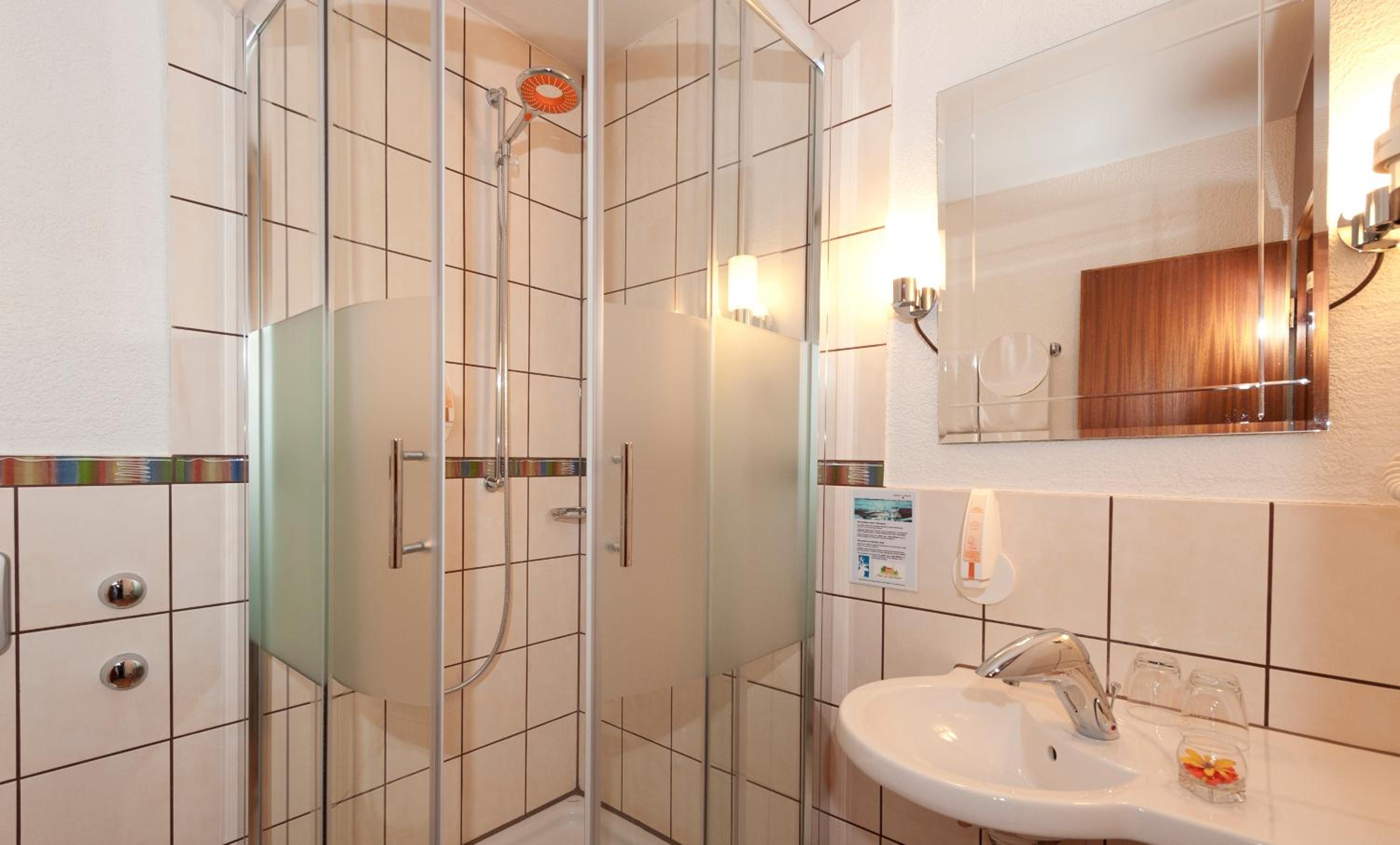 Double Room With Waterbed photo 3