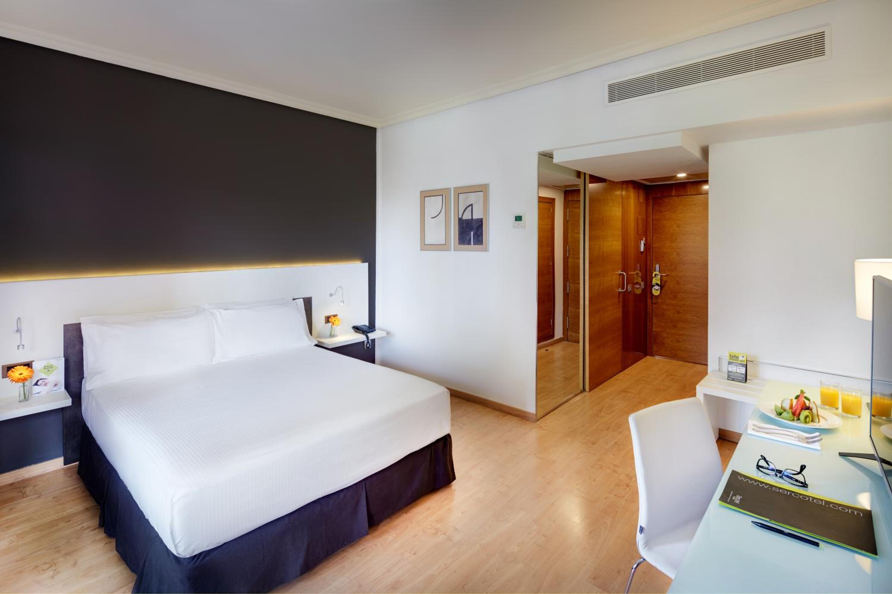 Double Room - Photo 1