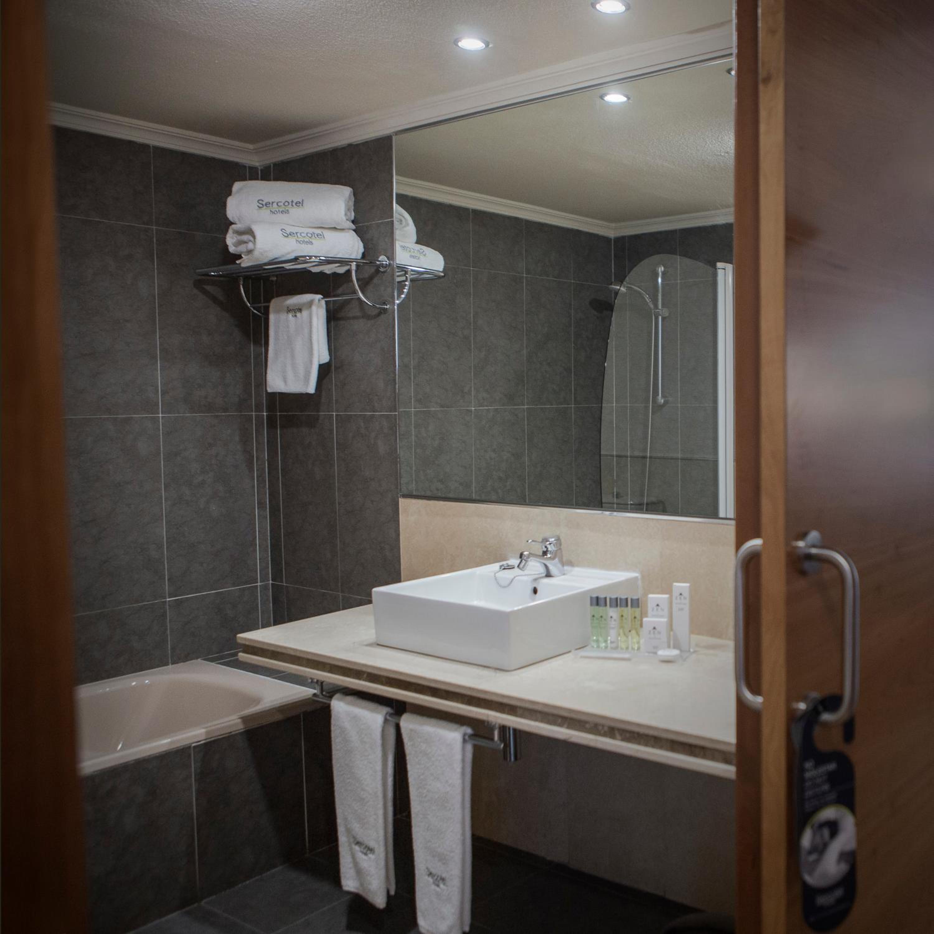 Double Room - Photo 4