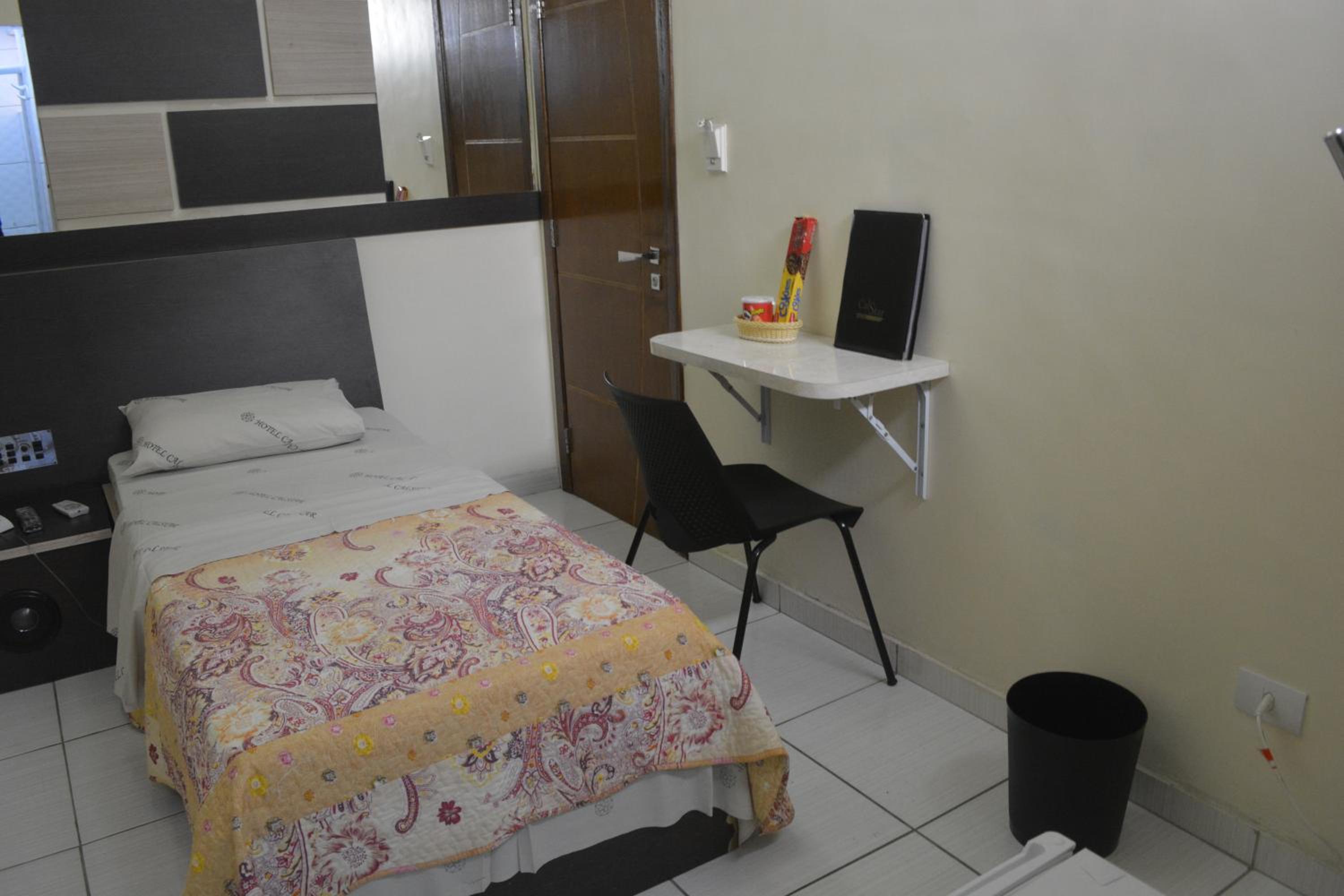 Small Room - Single Bed