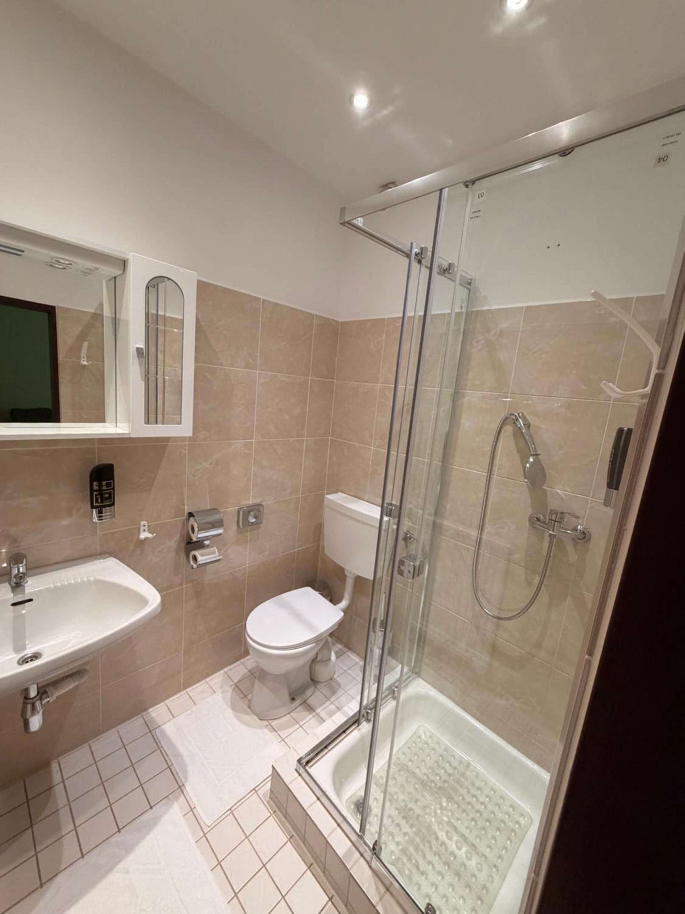 Standard Double Room photo 3