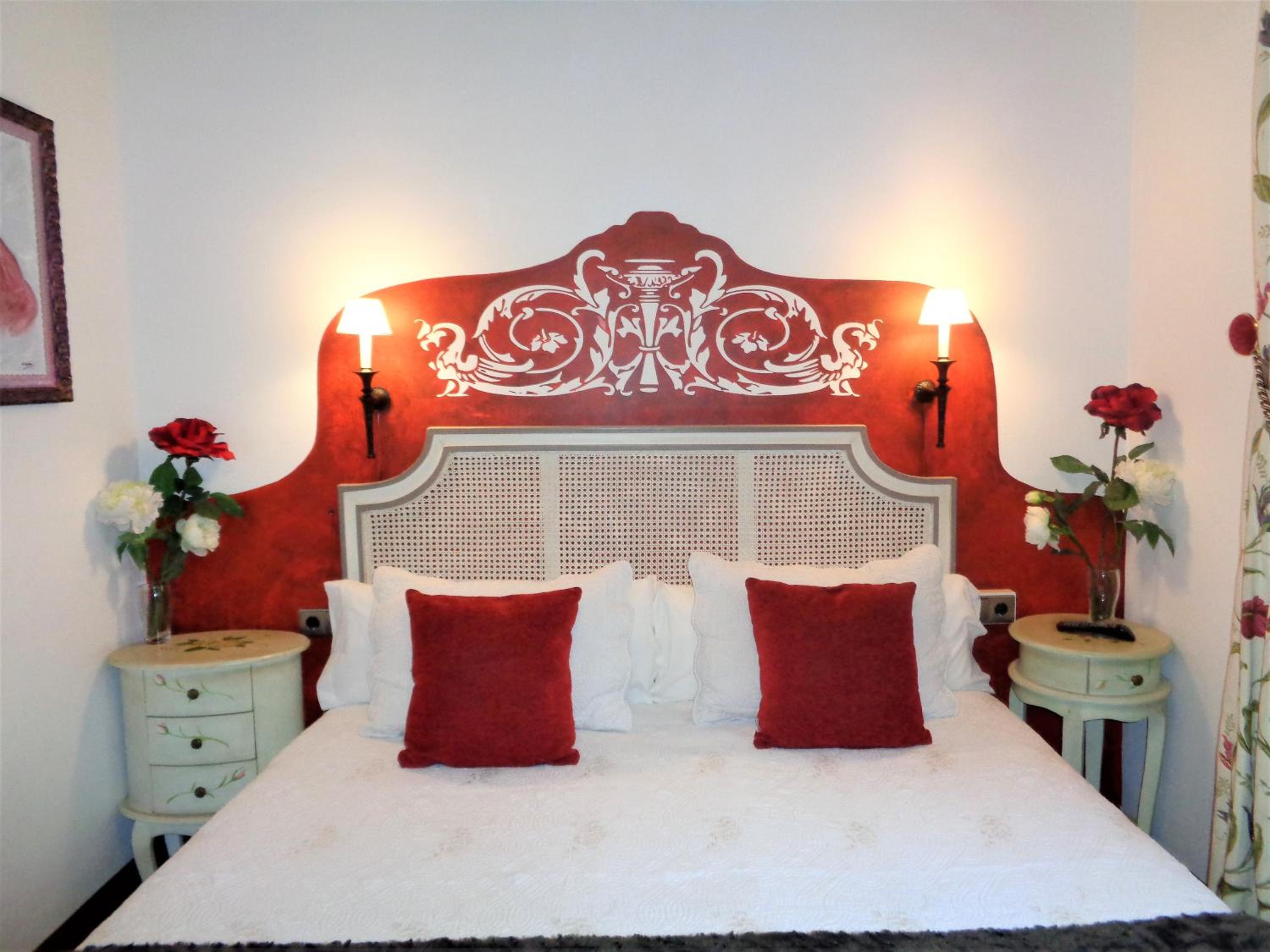 Charm Double Room - Photo 22