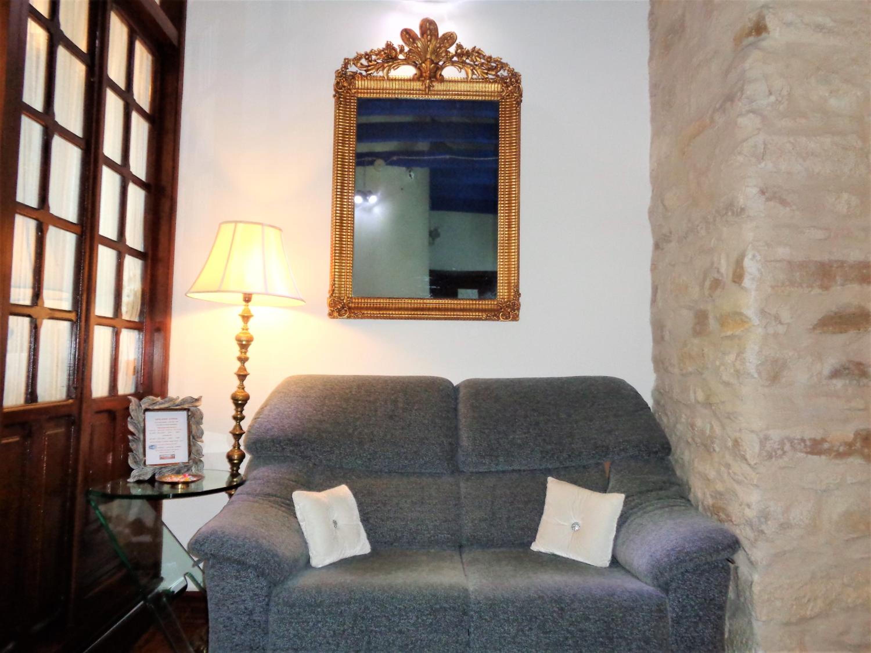 Charm Double Room - Photo 24