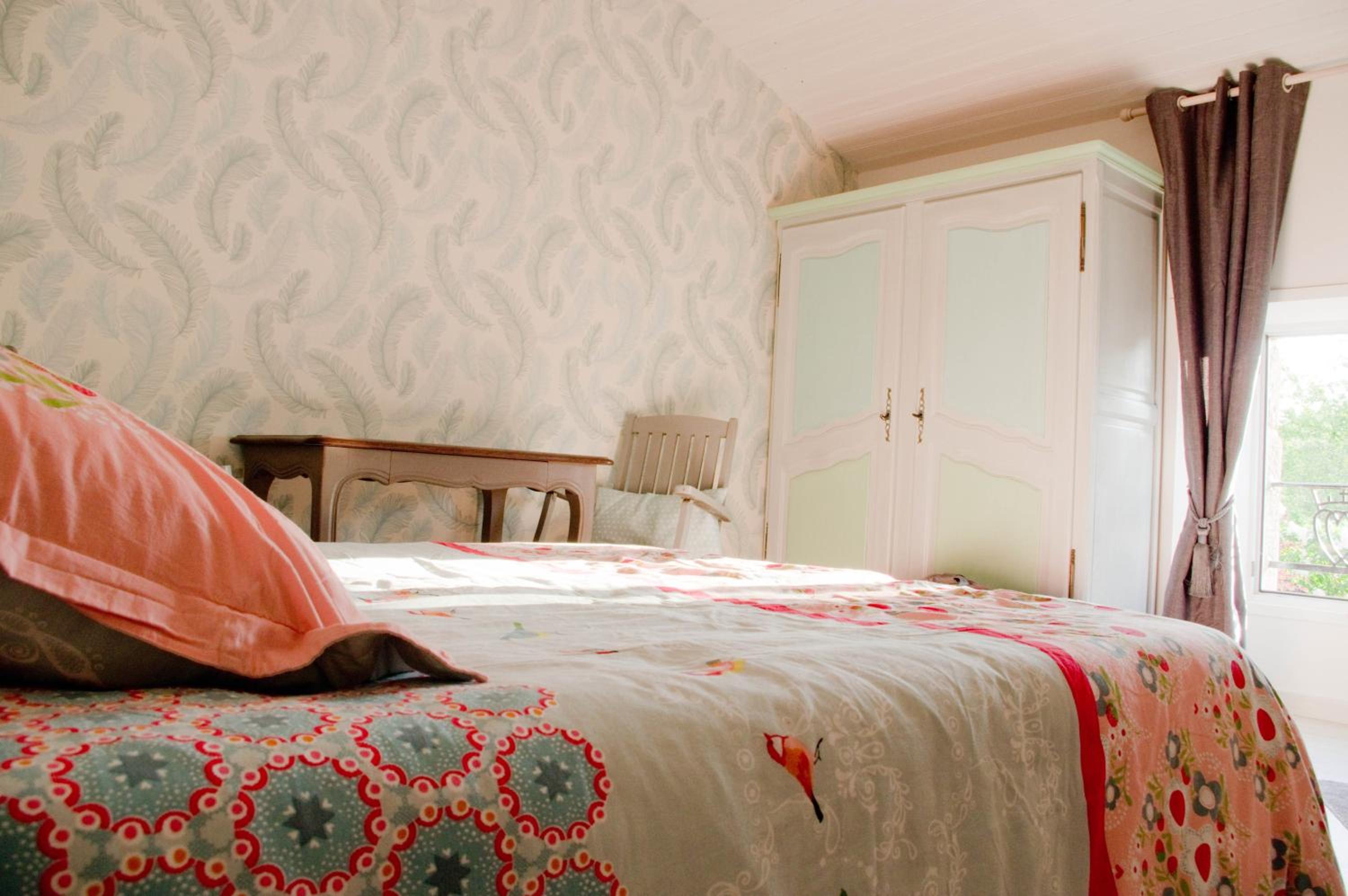 Deluxe Double Room with Bath photo 2