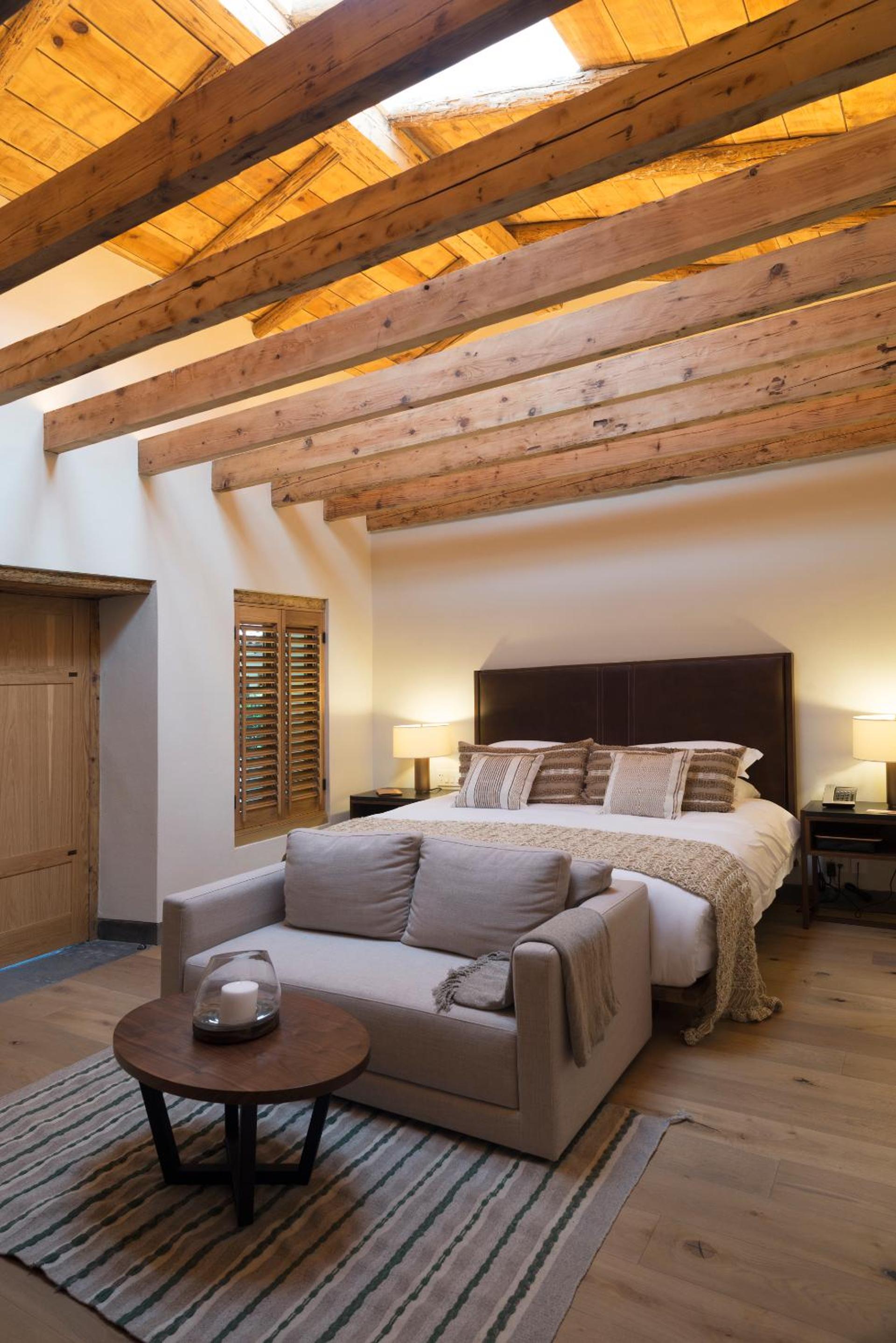 Suite with Pool View