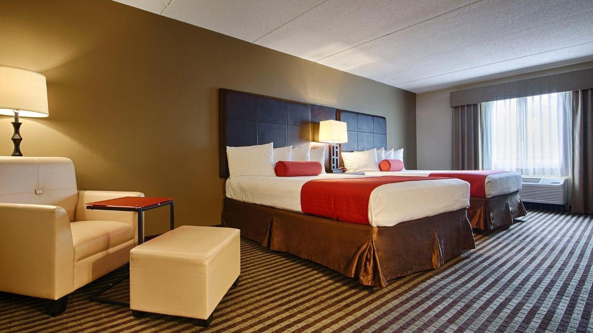 Standard Queen Room with Two Queen Beds - Non Smoking  - Photo 1