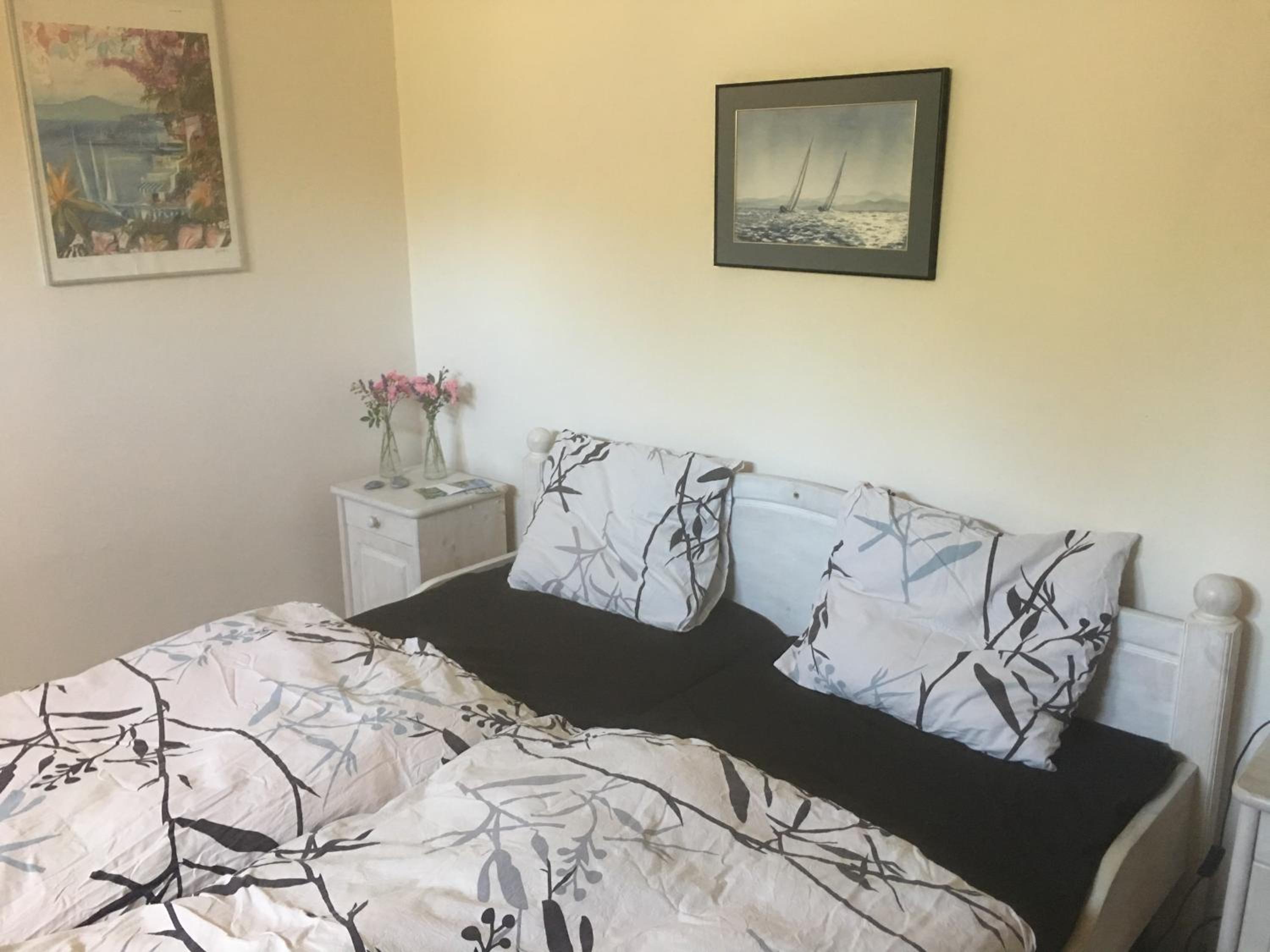 Budget Double Room photo 2