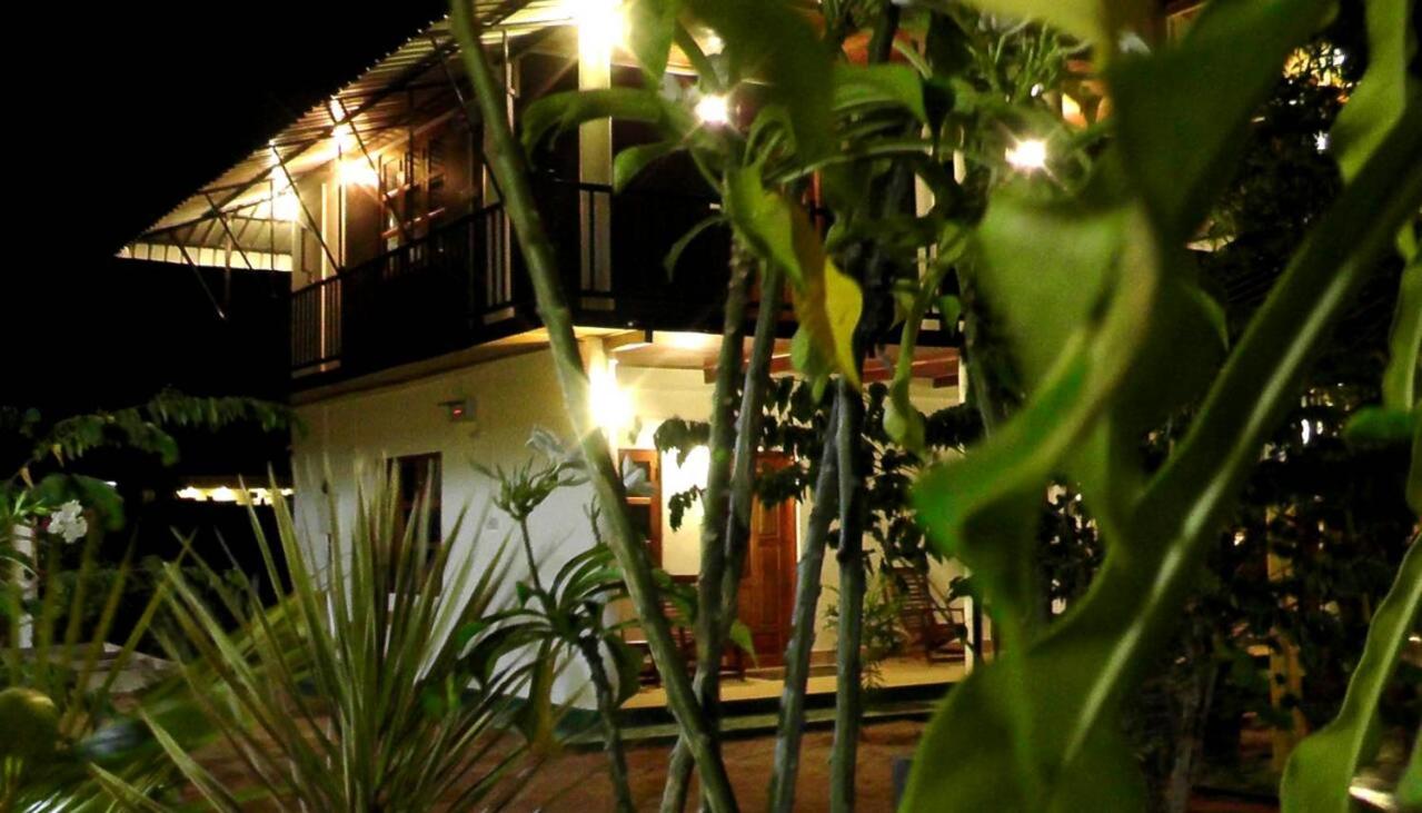 Deluxe Double Room with Balcony photo 2