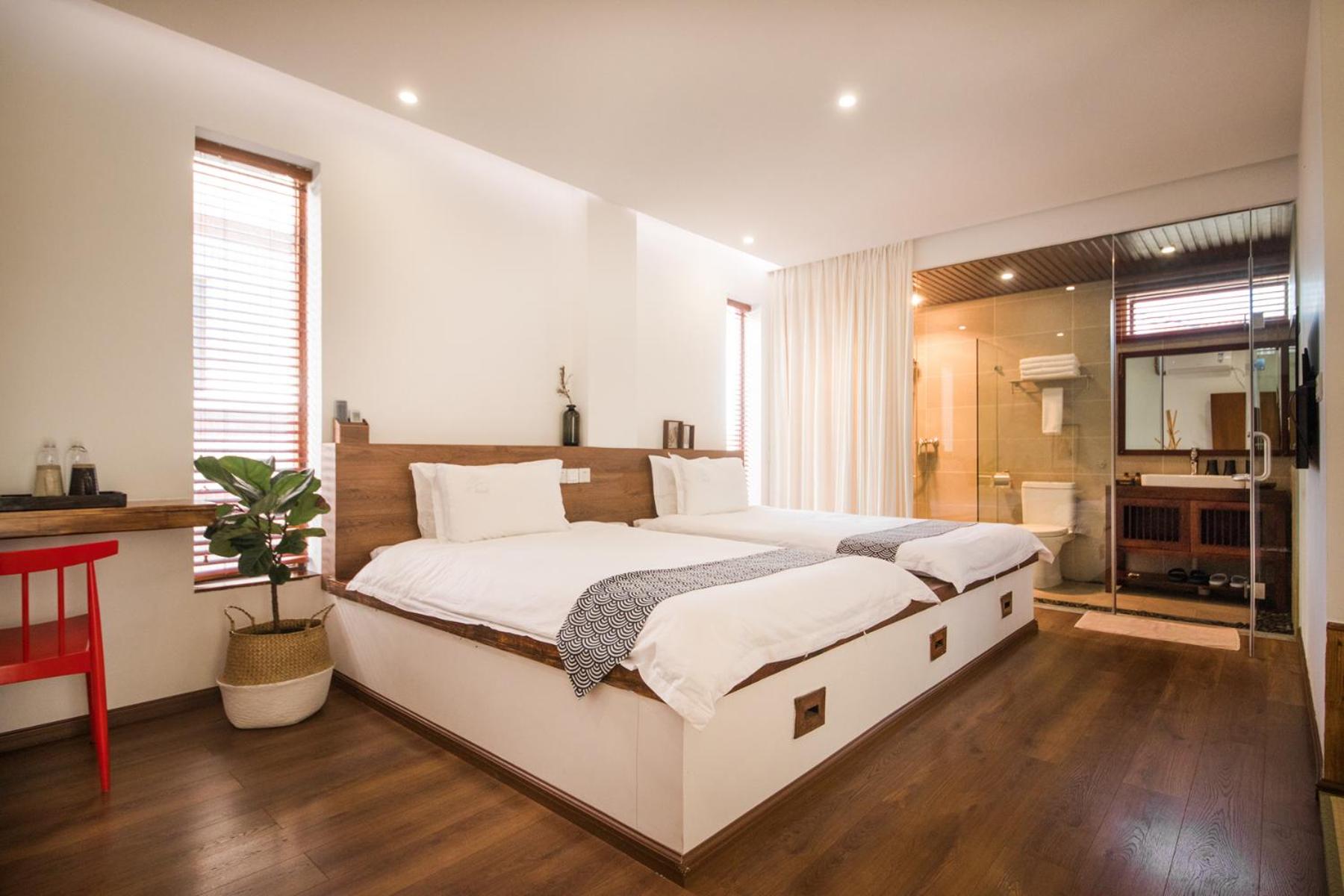 Twin Room with Mountain View photo 2