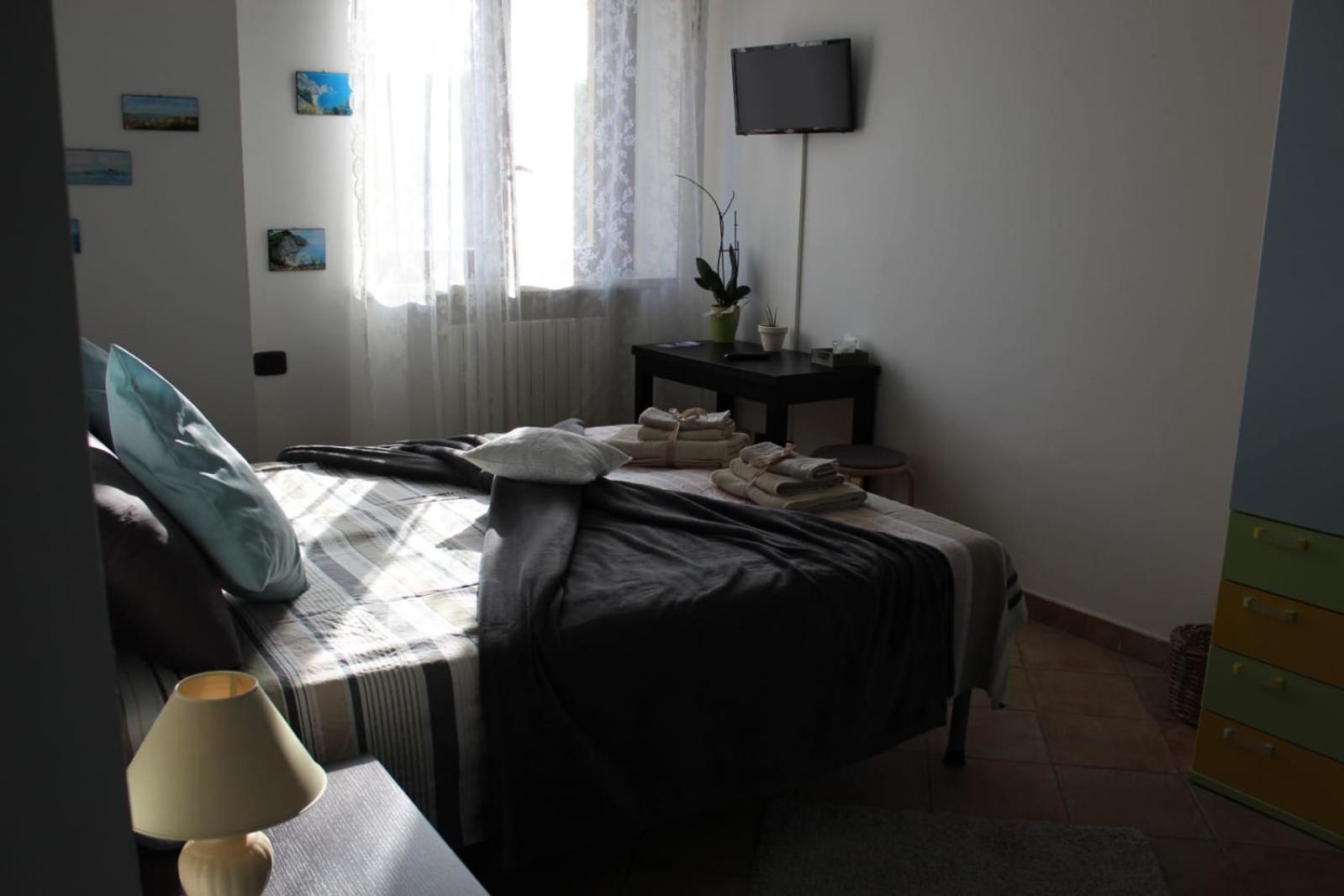 Double Room - Photo 6