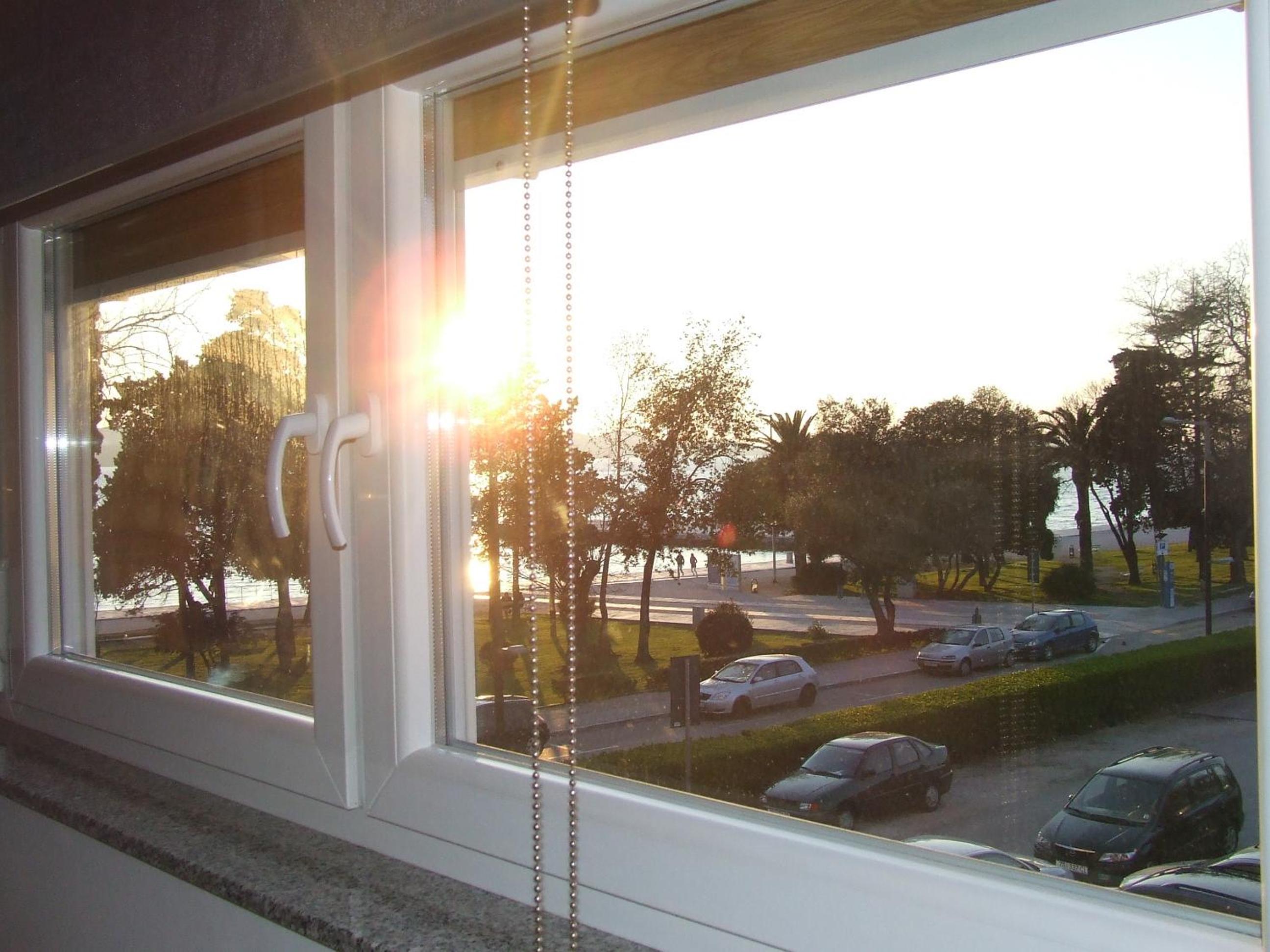 One-Bedroom Apartment with Sea View - Photo 6