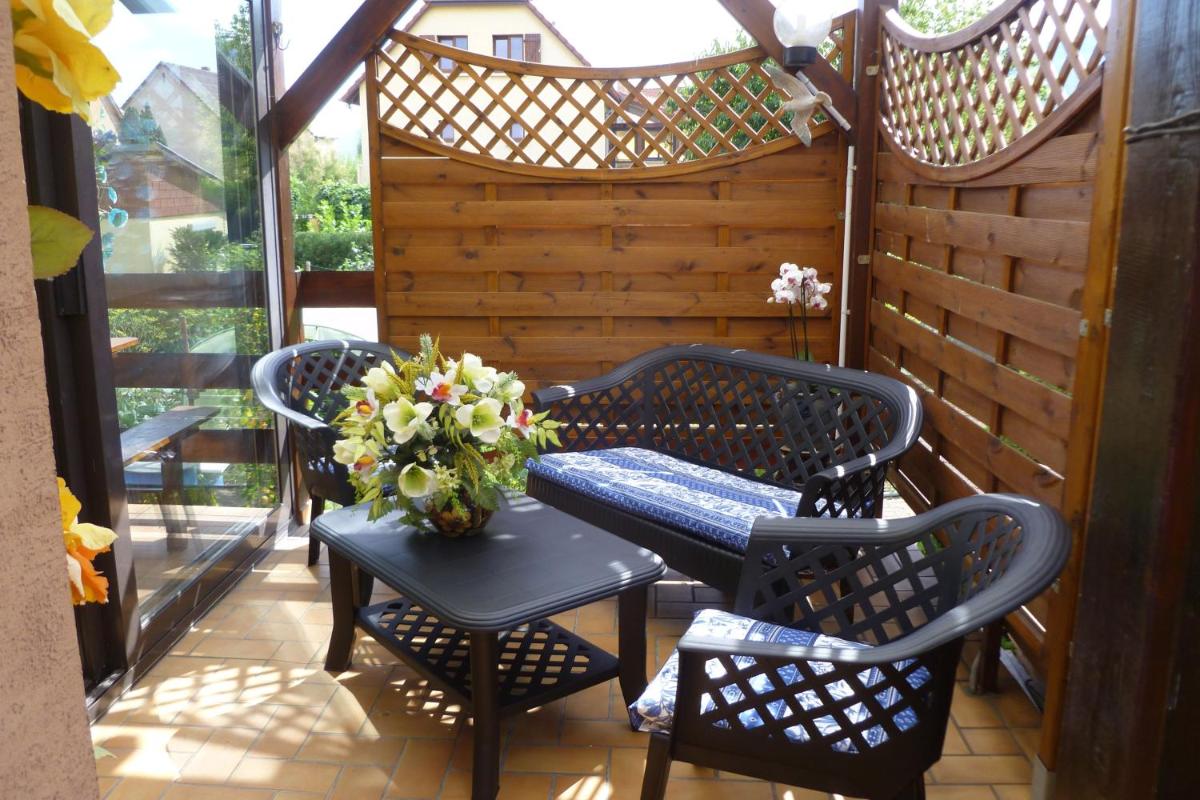 Double Room with Private External Bathroom photo 2