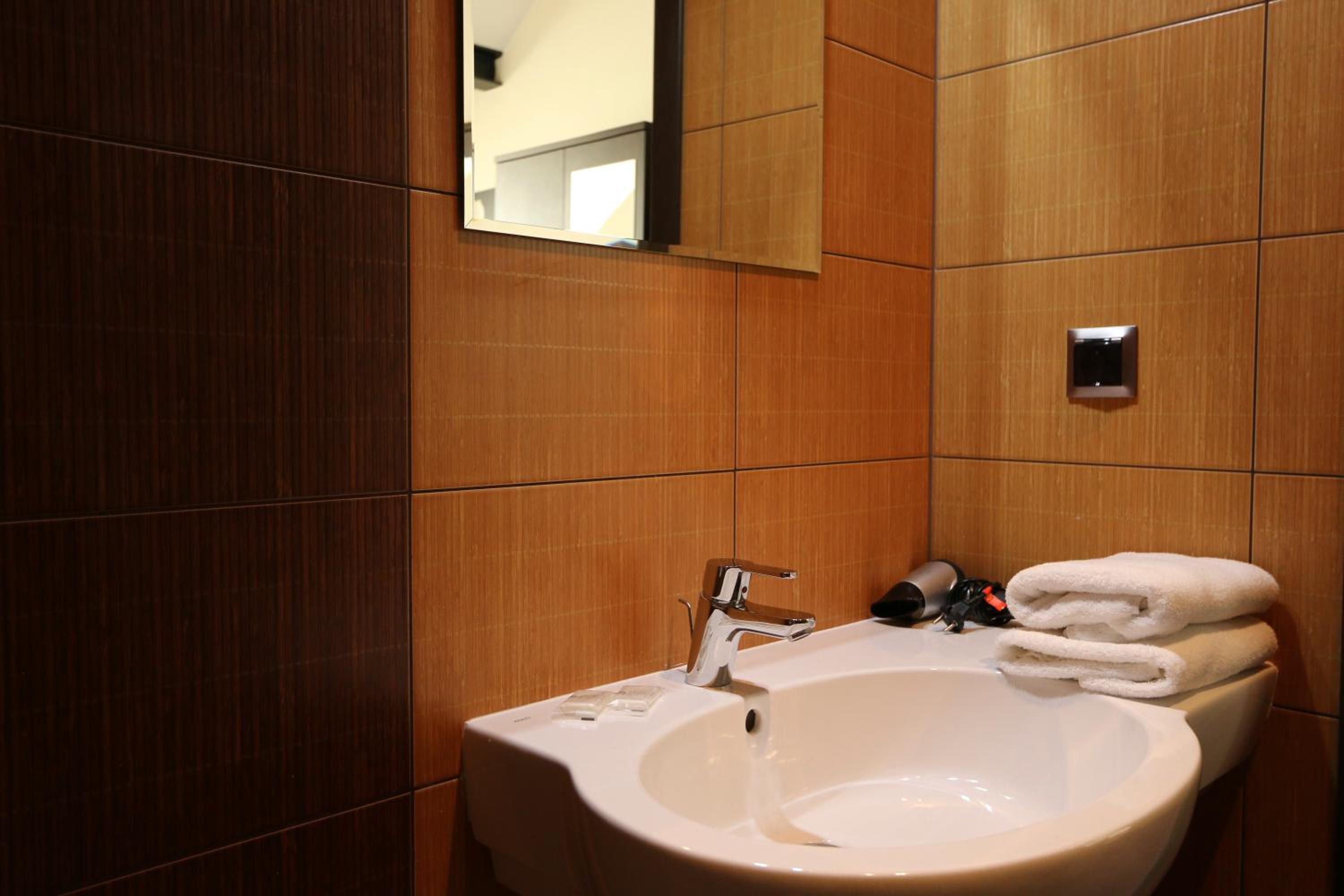 Standard Double or Twin Room photo 2