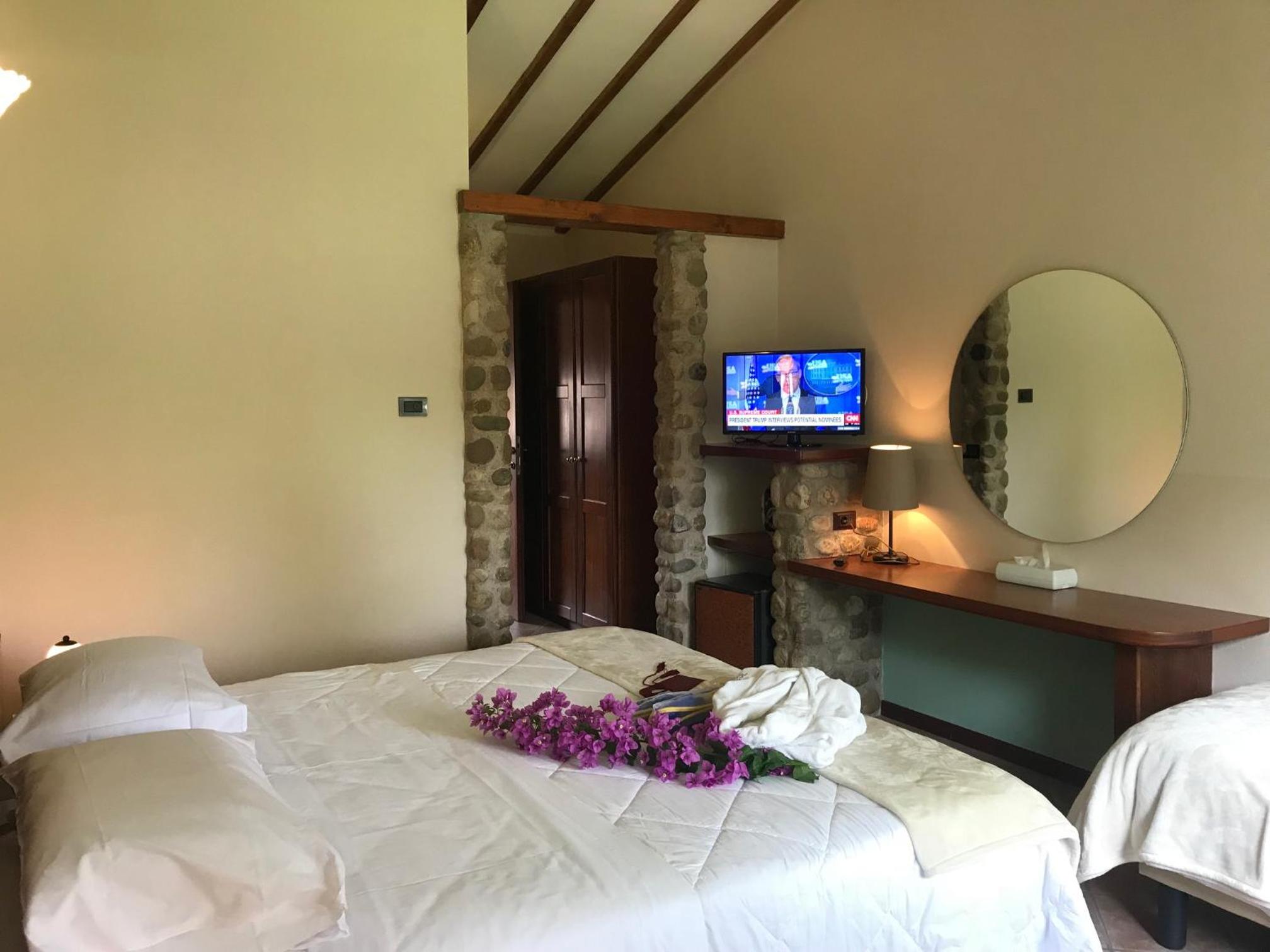 Triple Room - Photo 2