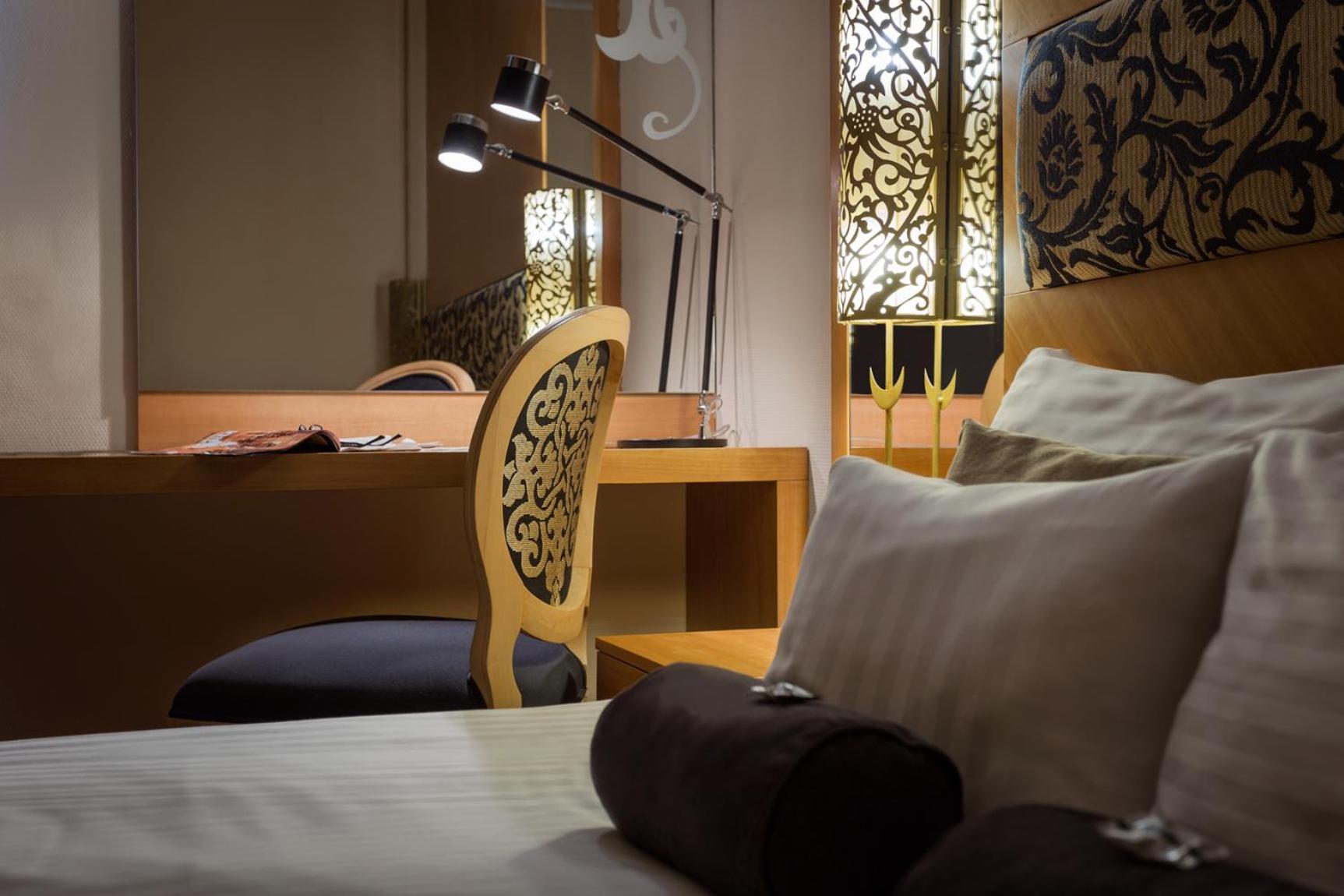 Standard Double Room - Photo 2