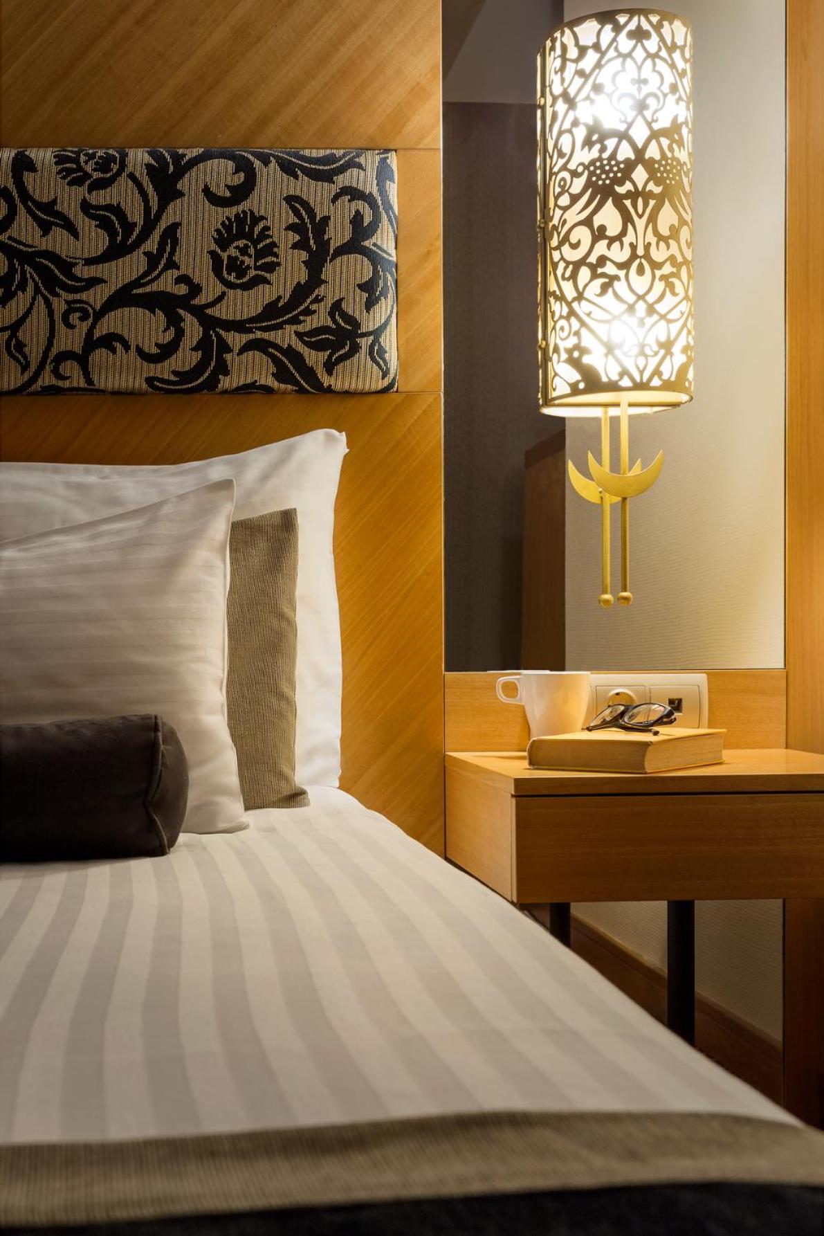 Superior Double Room with Extra Bed - Photo 5