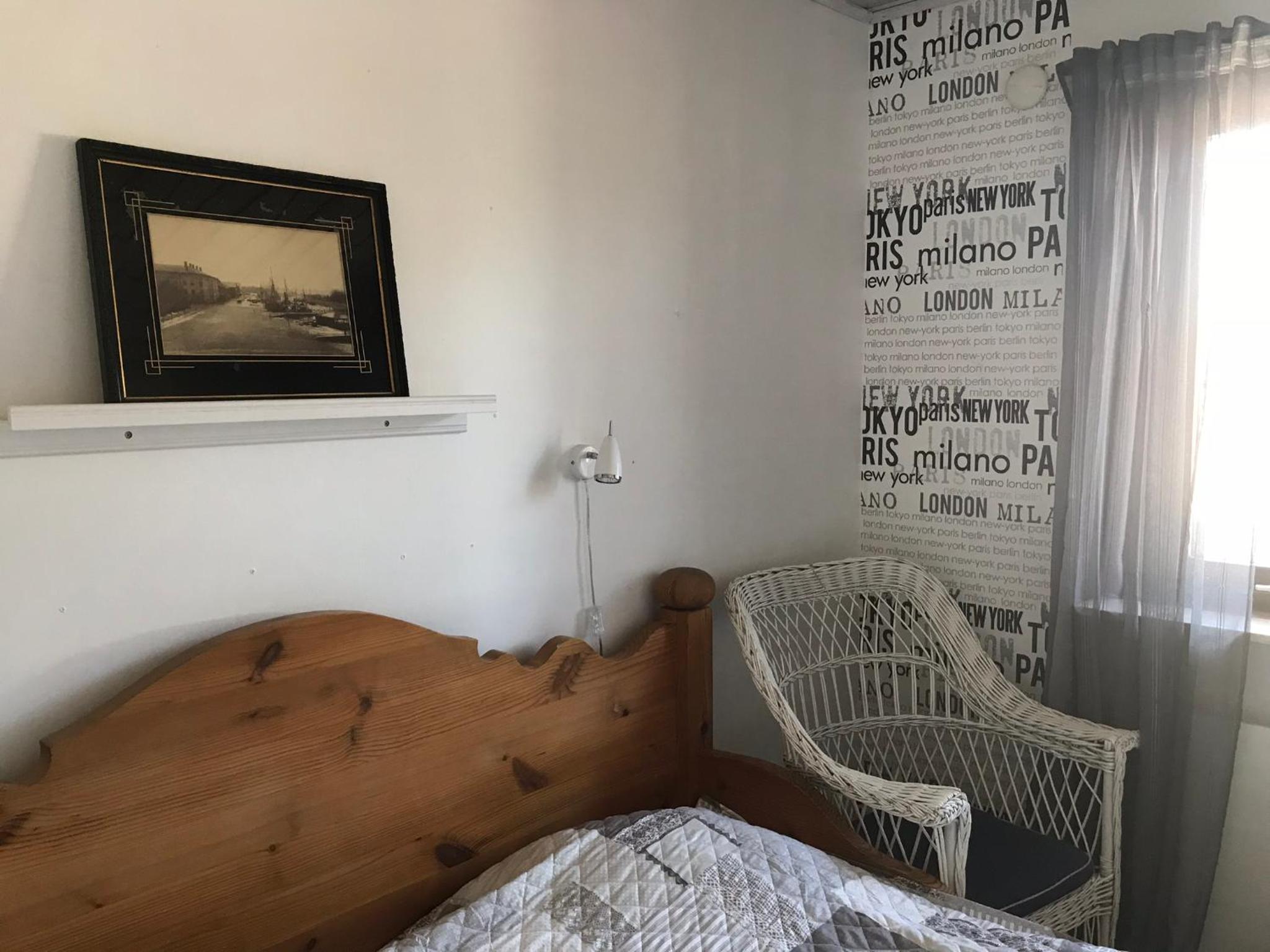 Three-Bedroom House photo 1