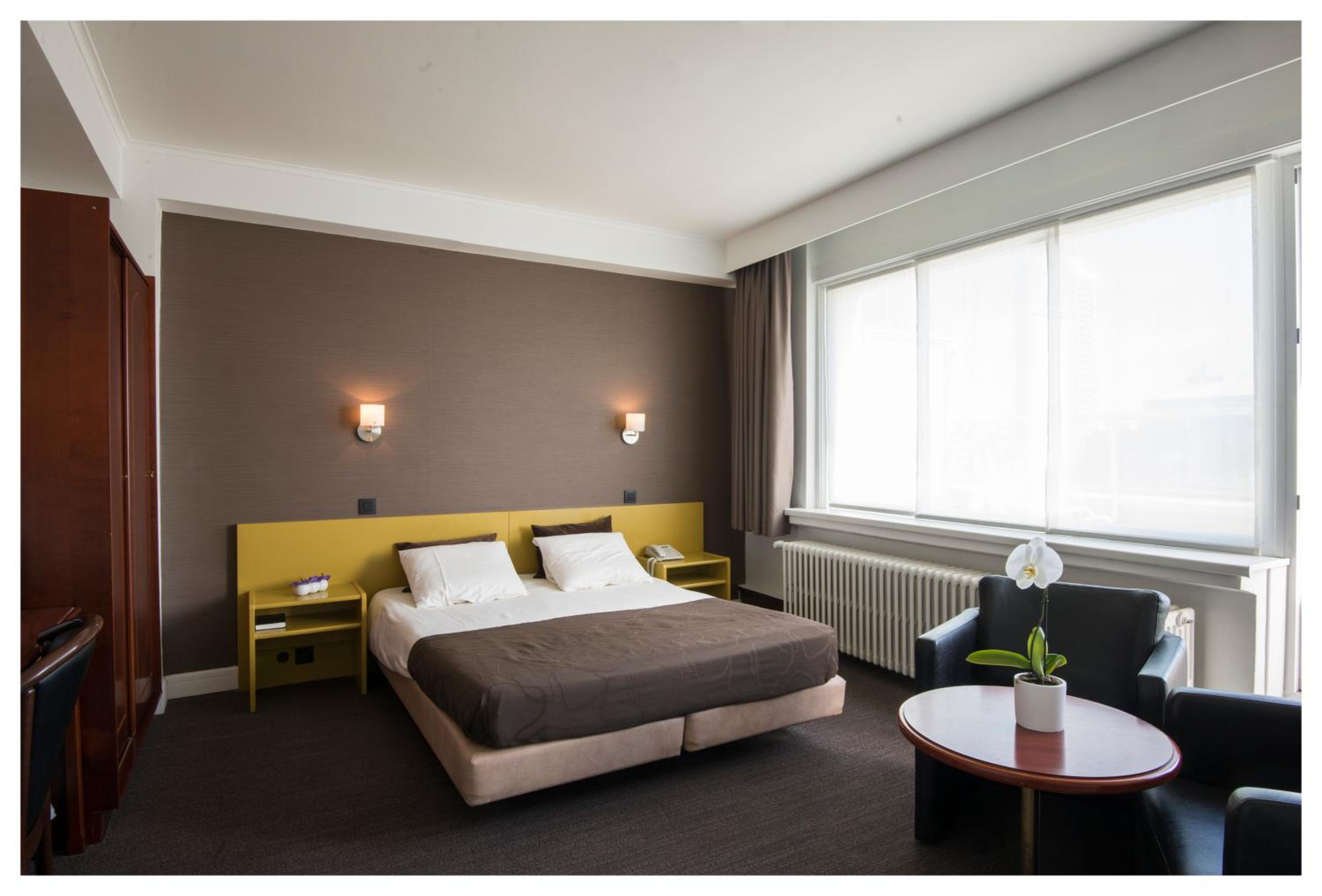 Superior Double or Twin Room photo 2