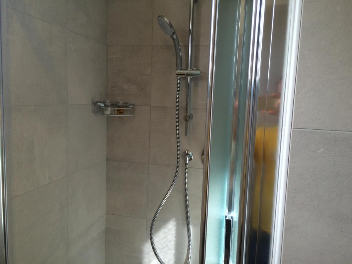 Triple Room - Photo 5