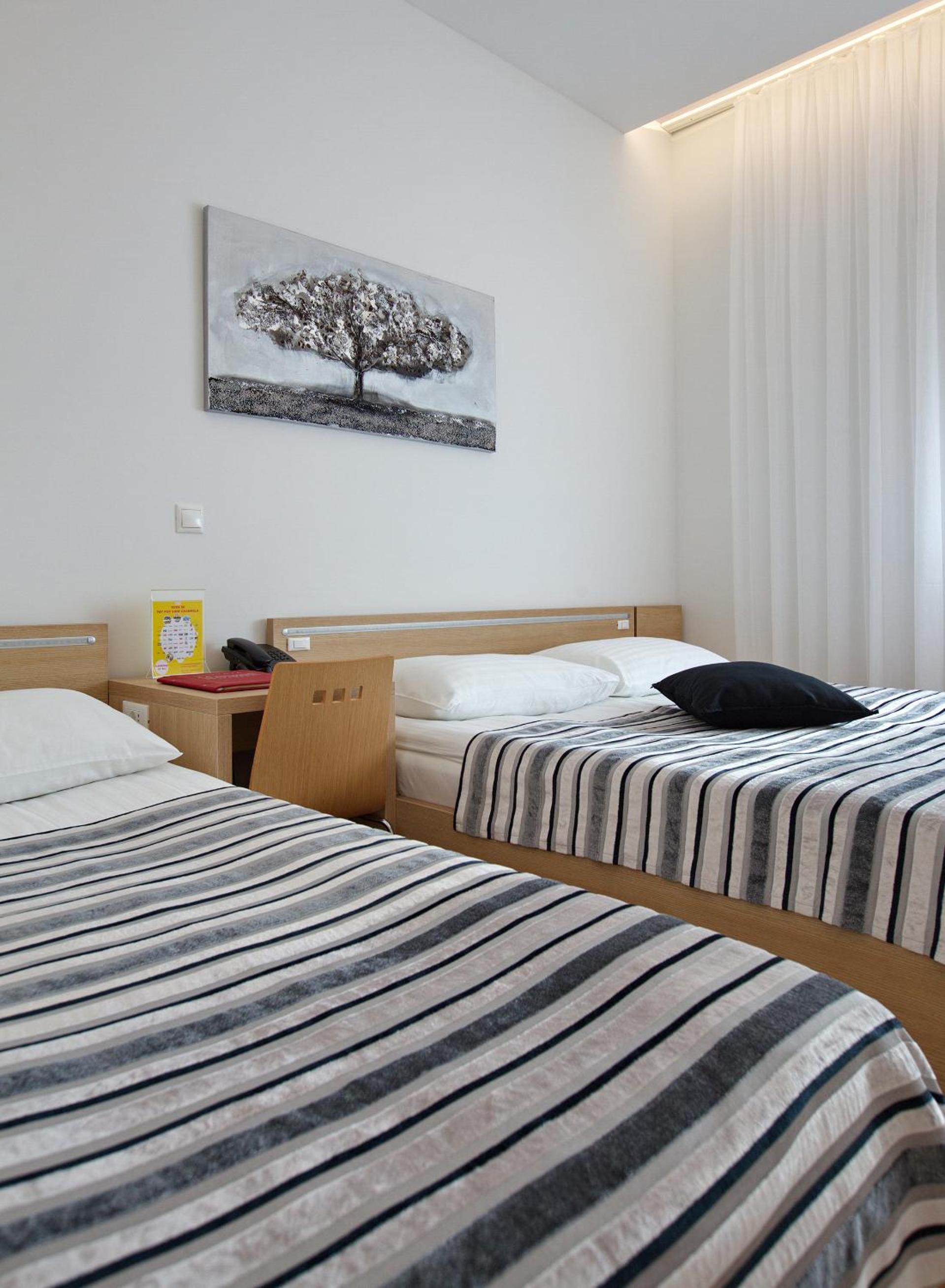 Comfort Triple Room - Photo 4