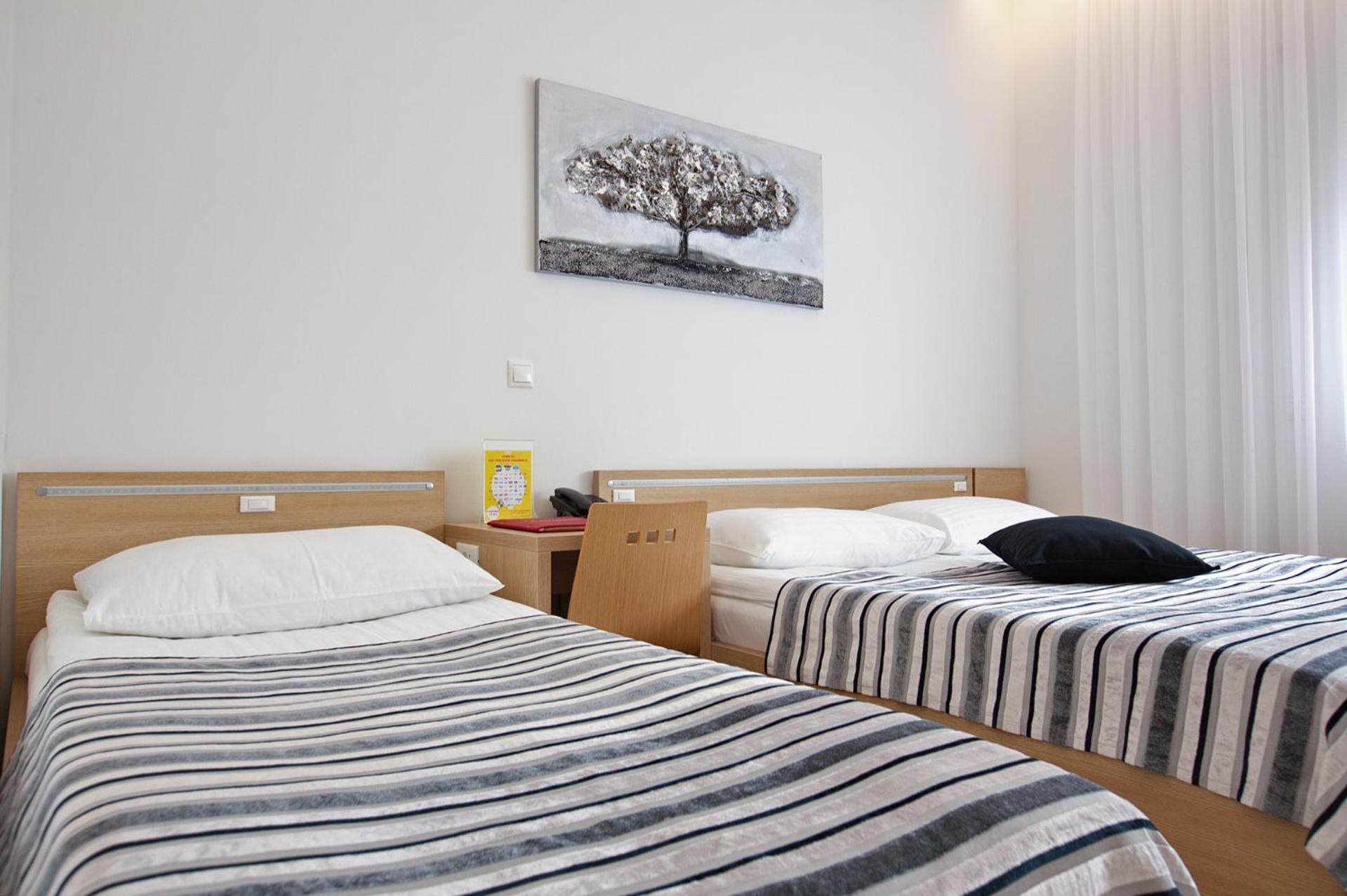 Comfort Triple Room - Photo 2