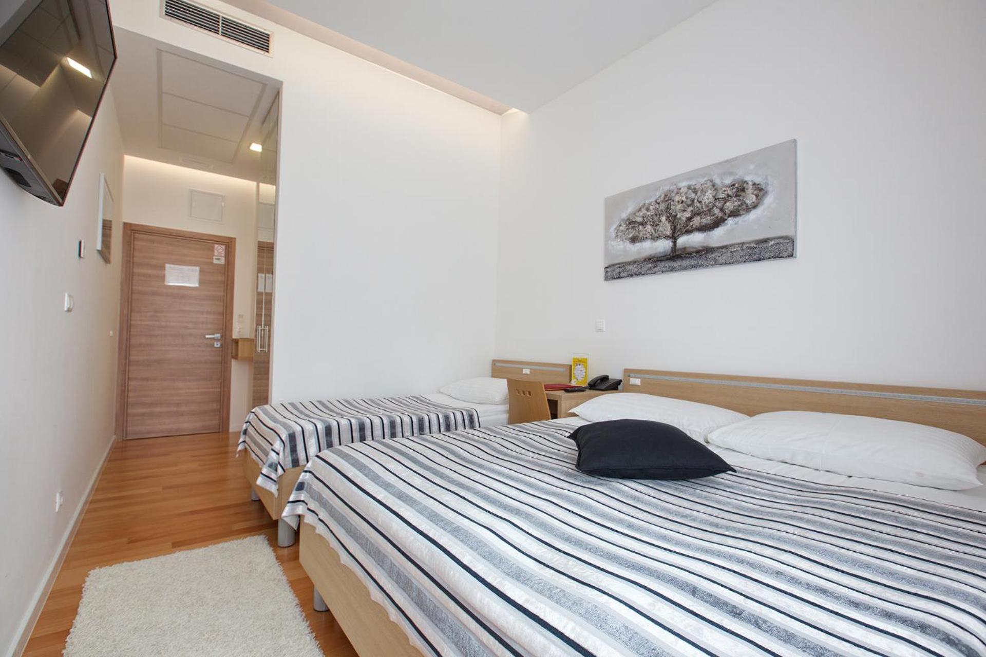 Comfort Triple Room - Photo 1