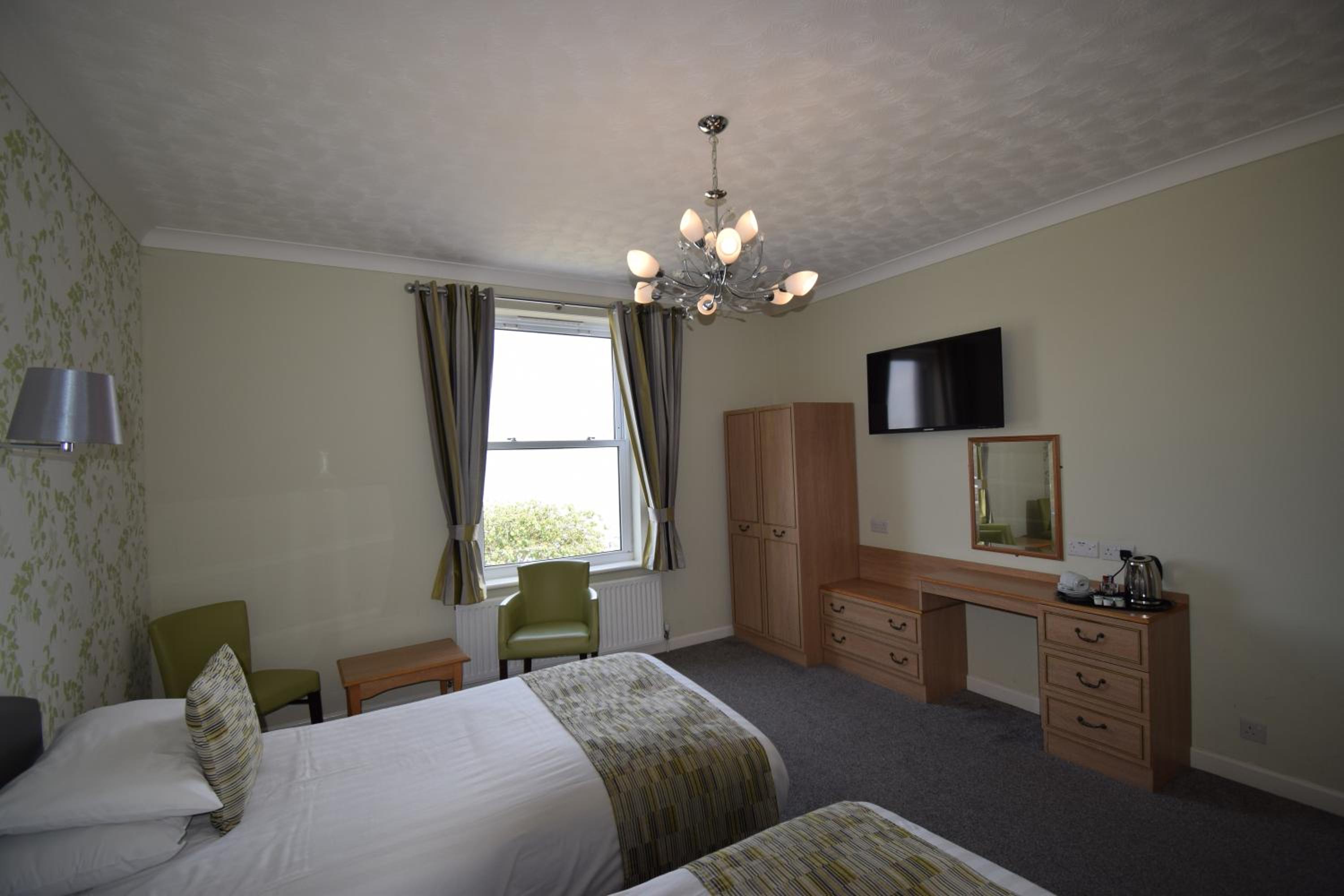 Twin Room with Sea View photo 1