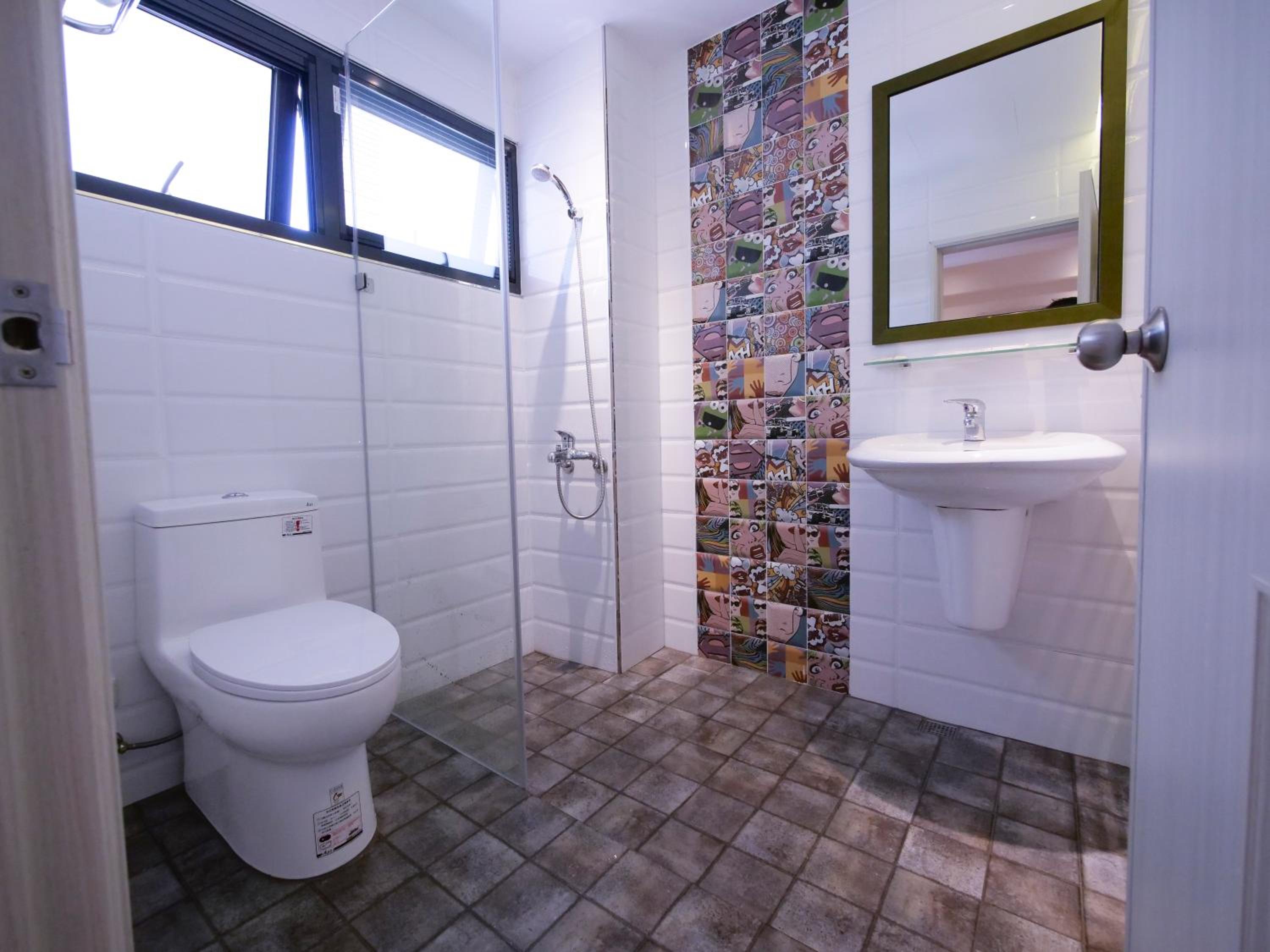 Triple Room with Private Bathroom photo 2