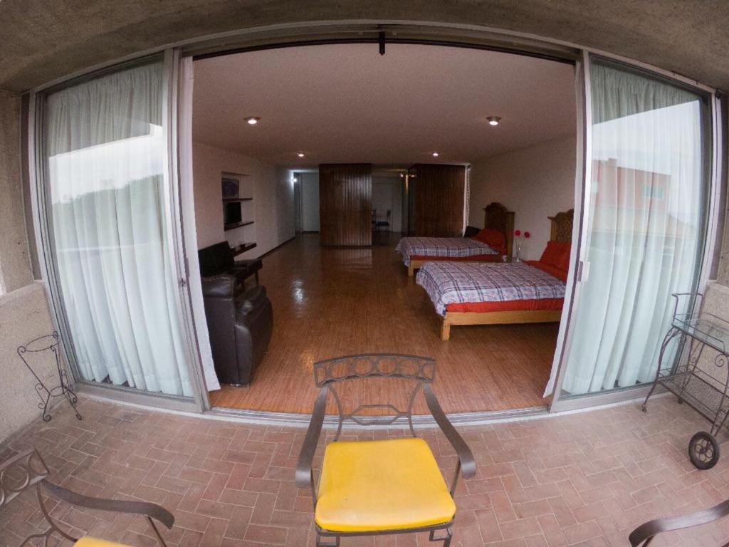 Twin Room with Balcony - Photo 13