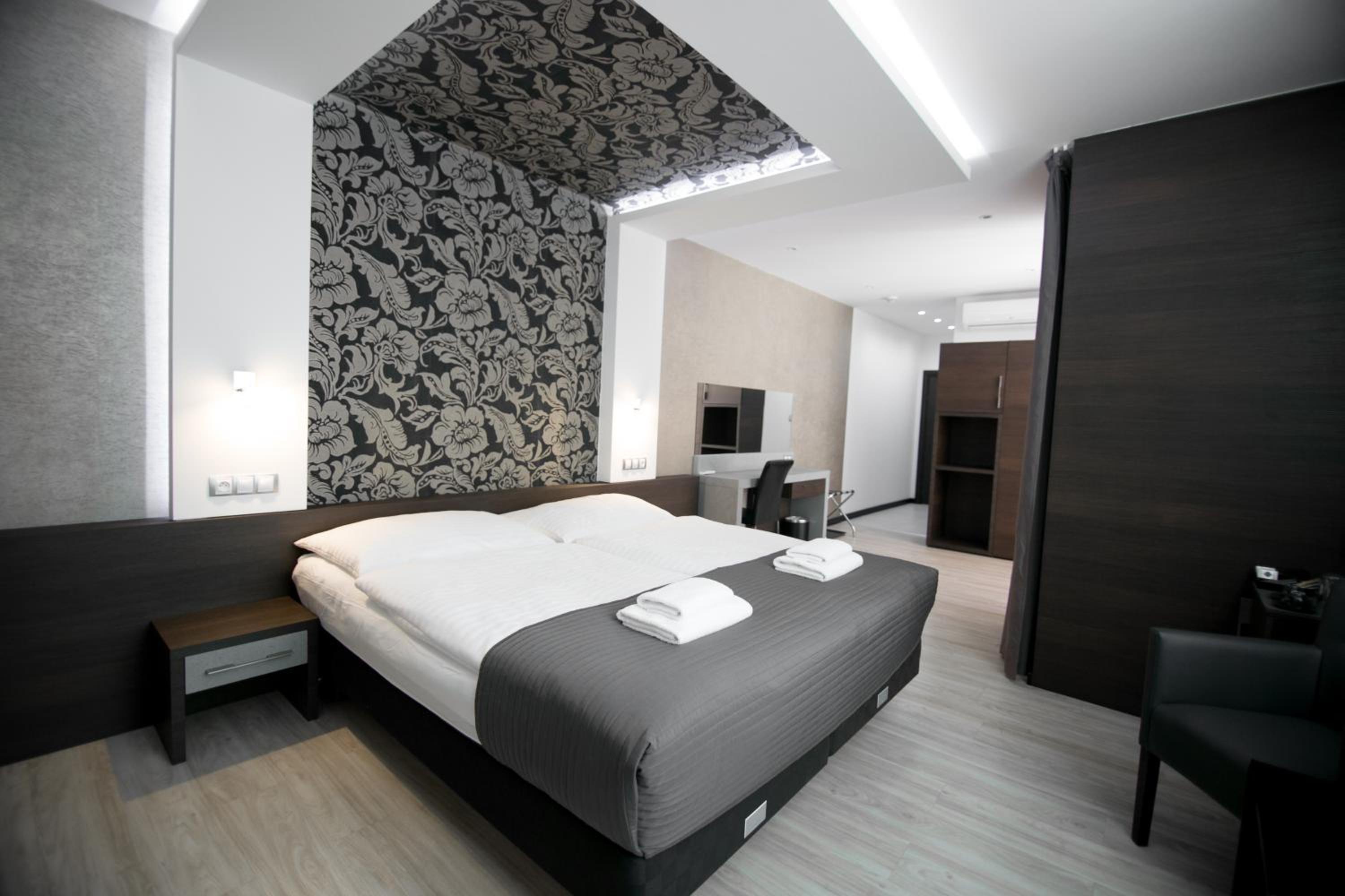 Deluxe Queen Room photo 1