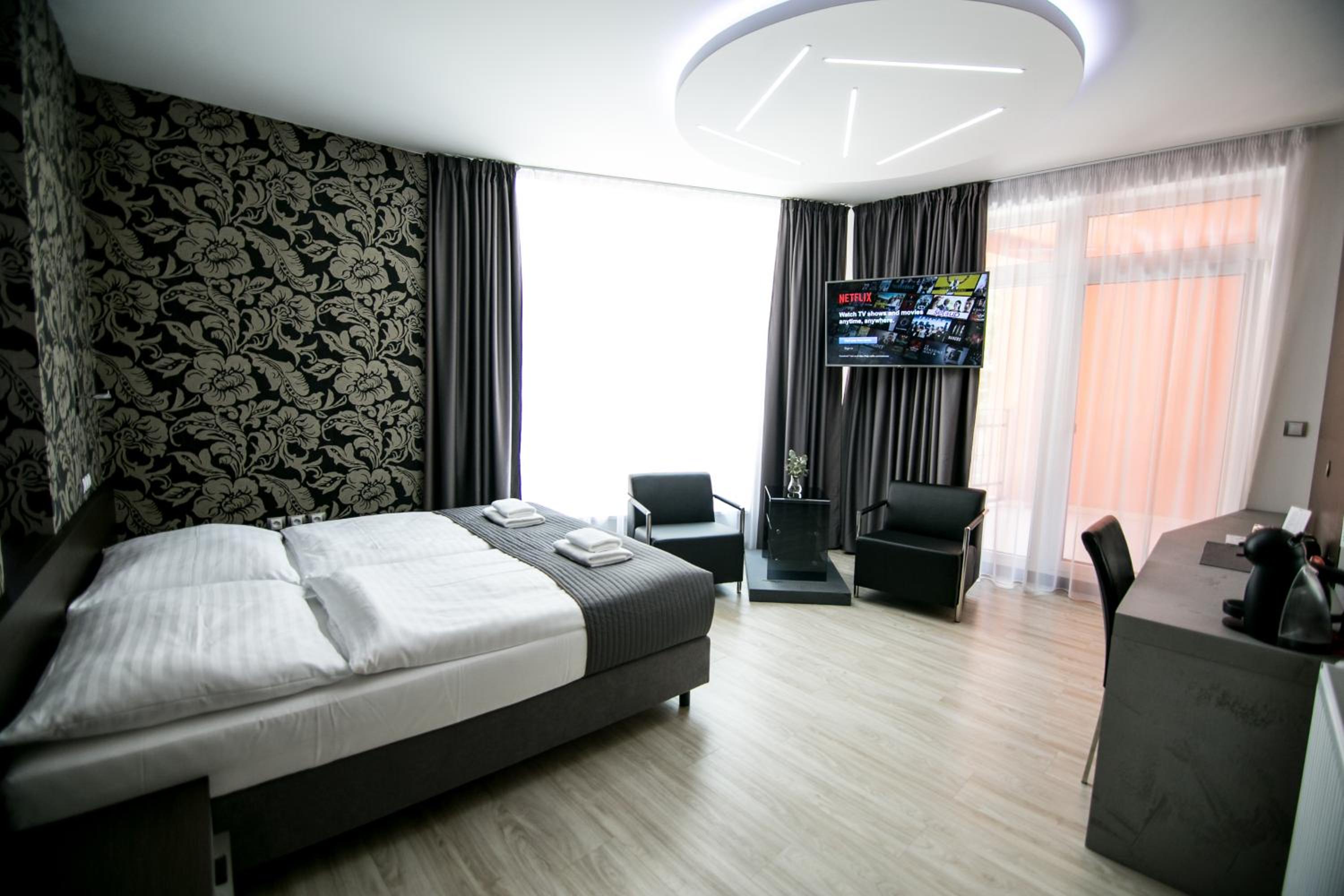 Deluxe Room photo 1