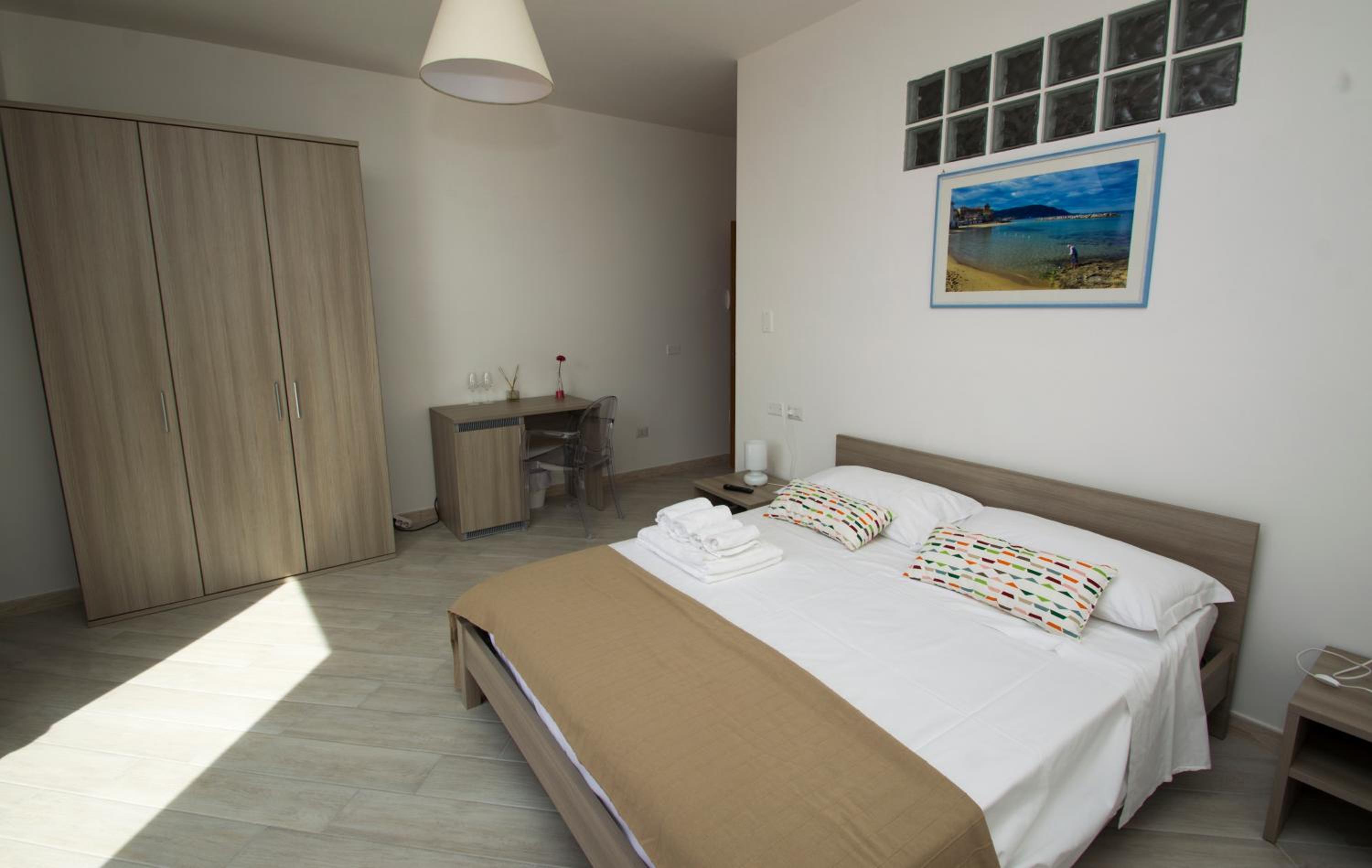 Double Room with Balcony and Sea View photo 3