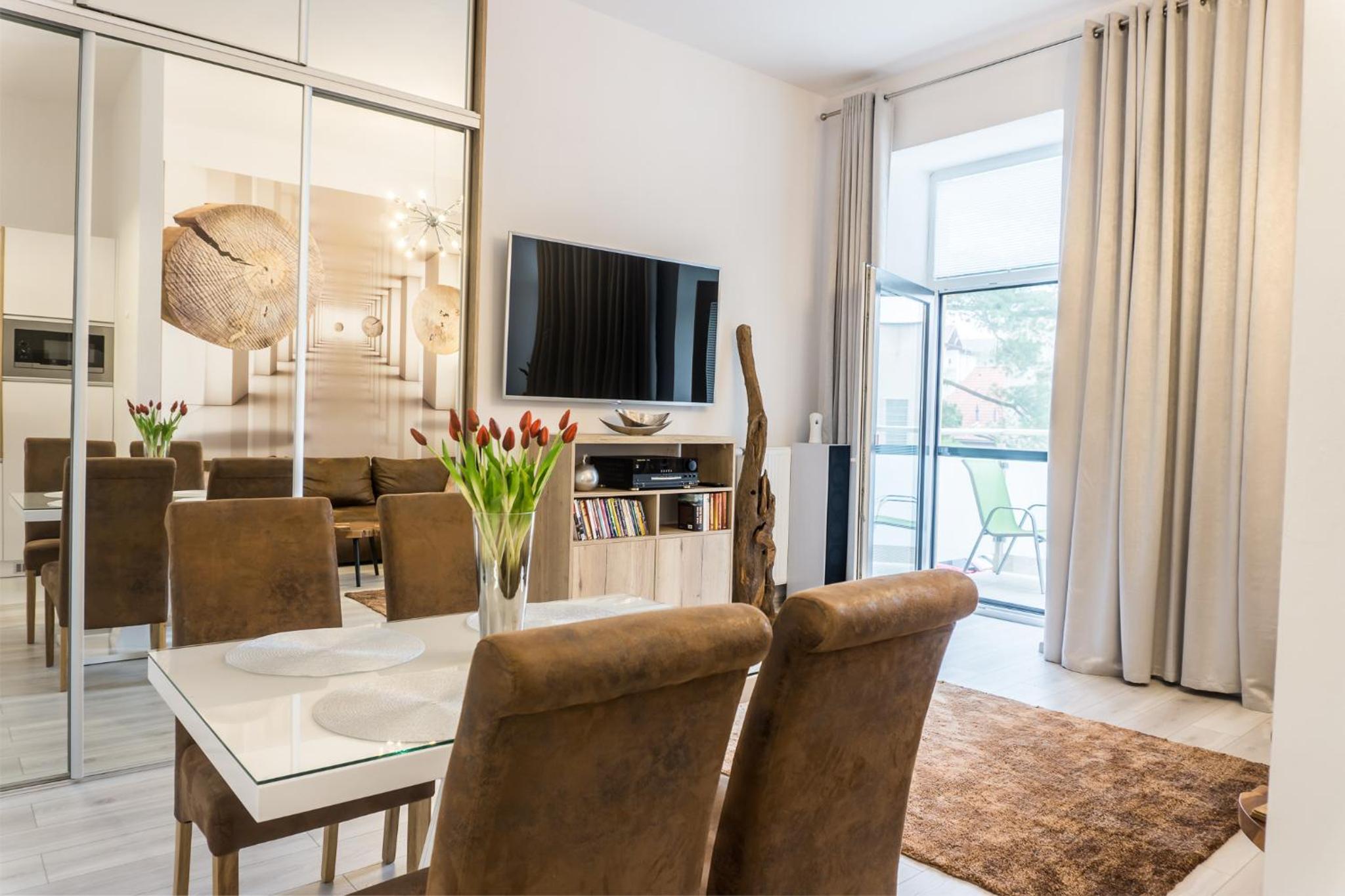 Apartment with Balcony - Photo 1
