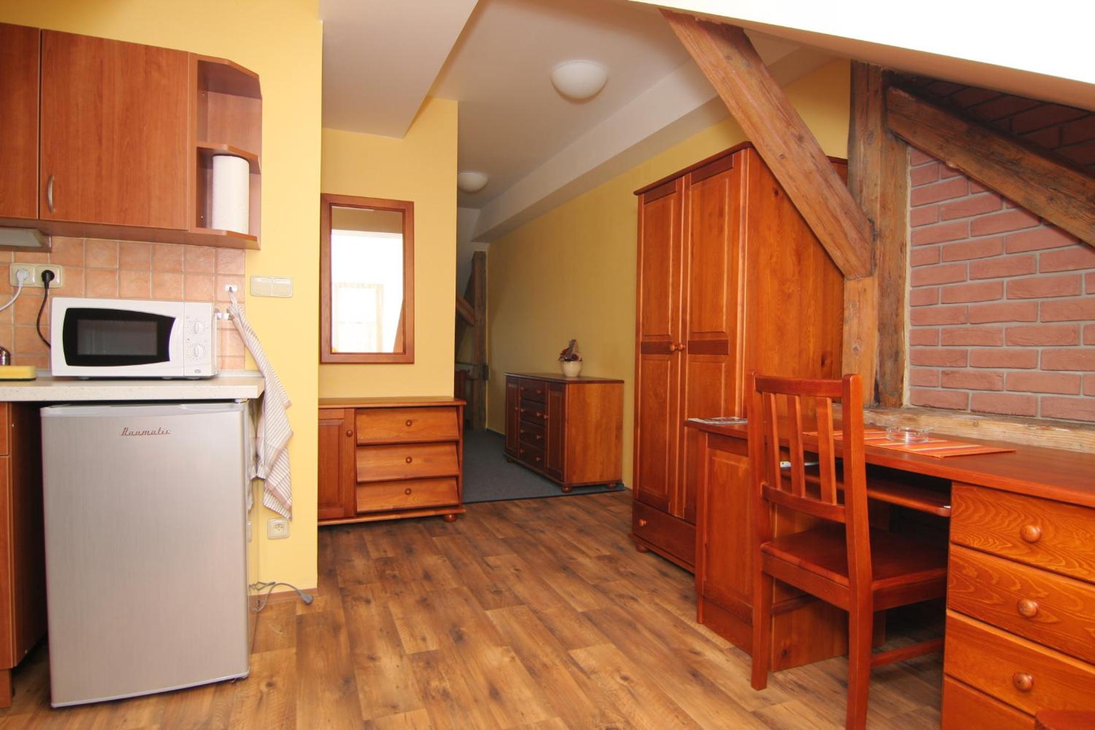 Apartment - Photo 3