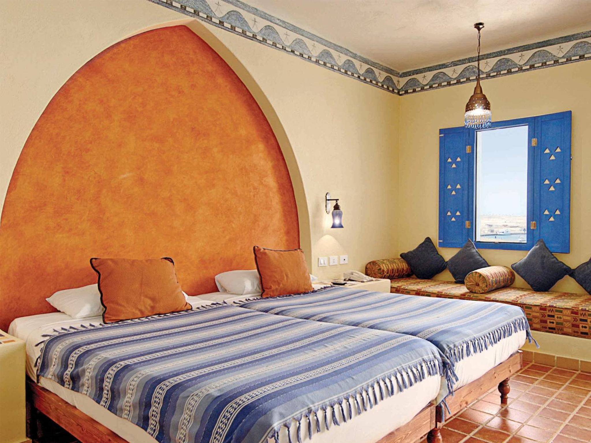 Standard Double or Twin Room with Garden View - Photo 2