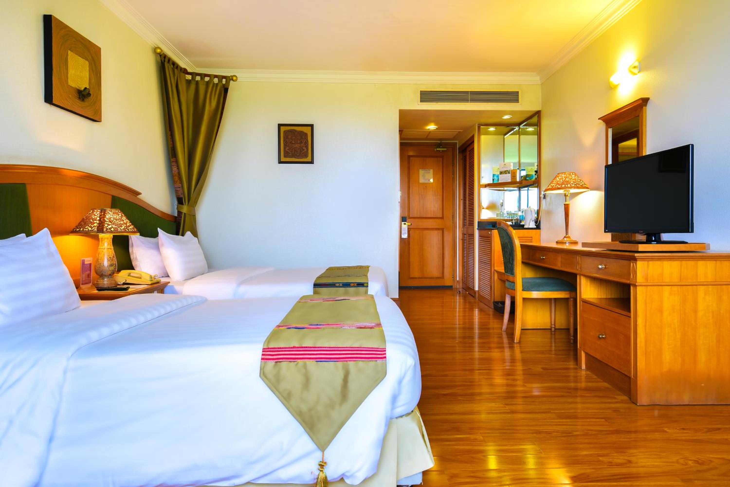 Superior Twin Room - Photo 10