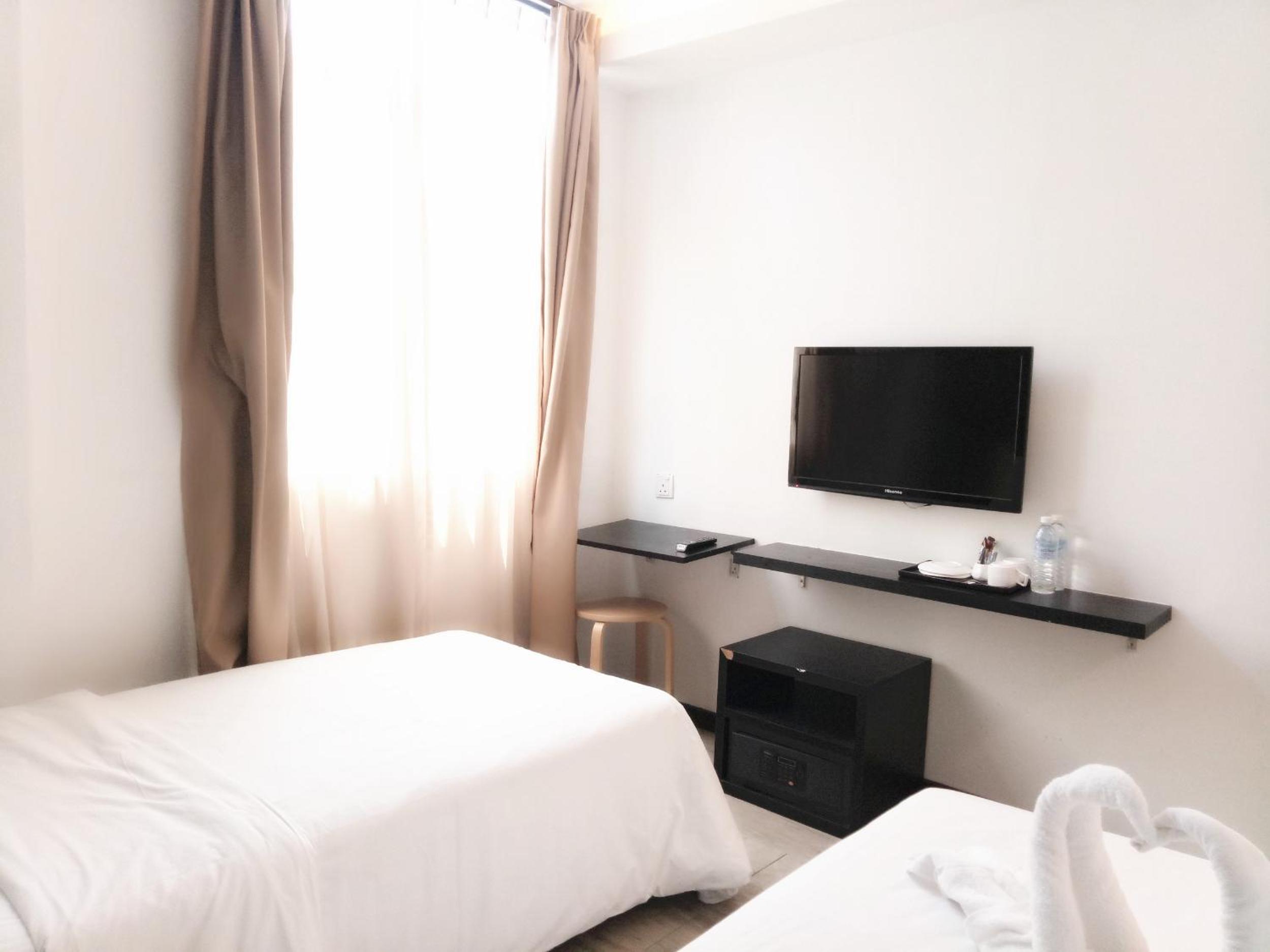 Deluxe Twin Room - Photo 5