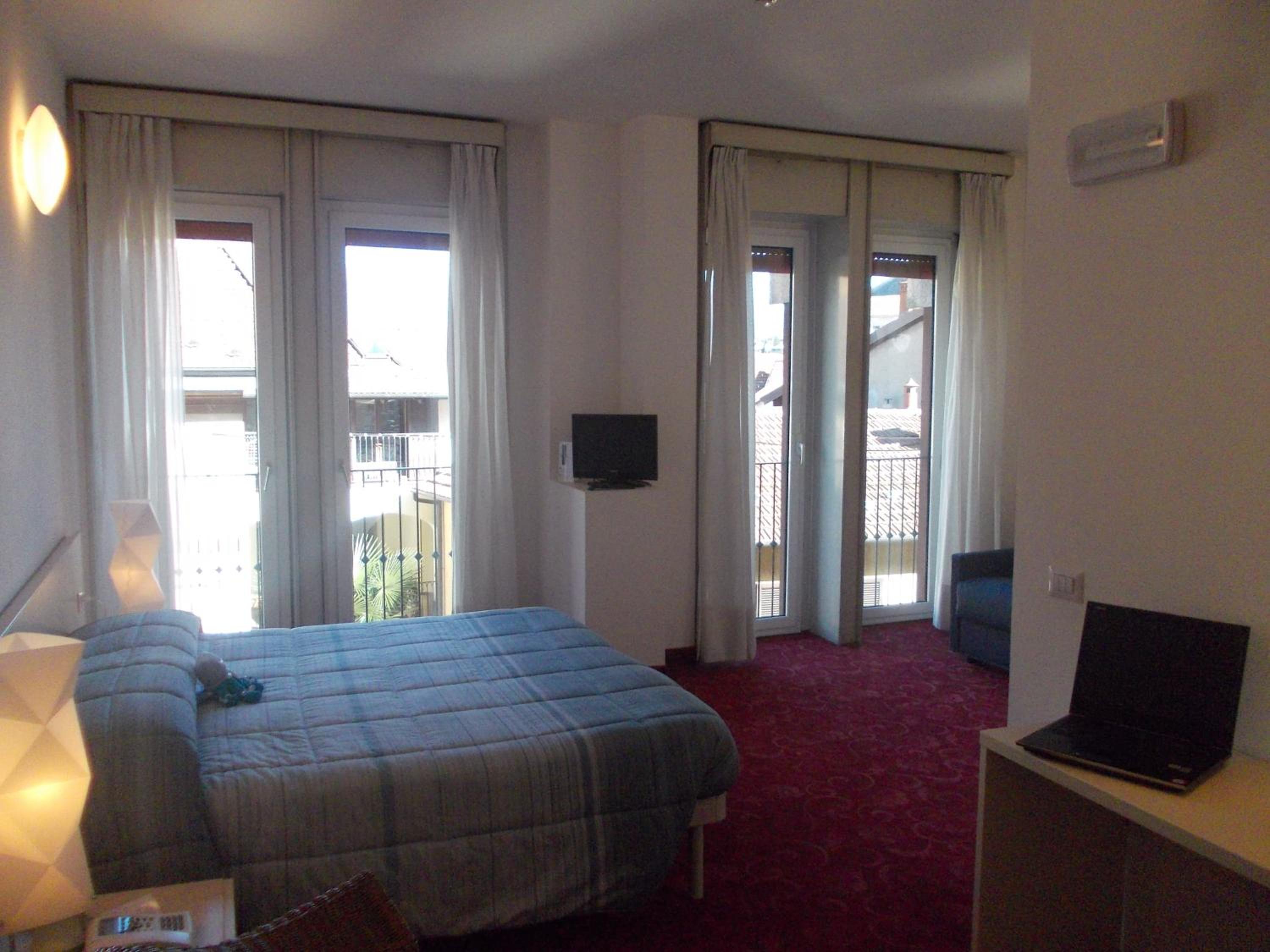 Triple Room - Photo 2