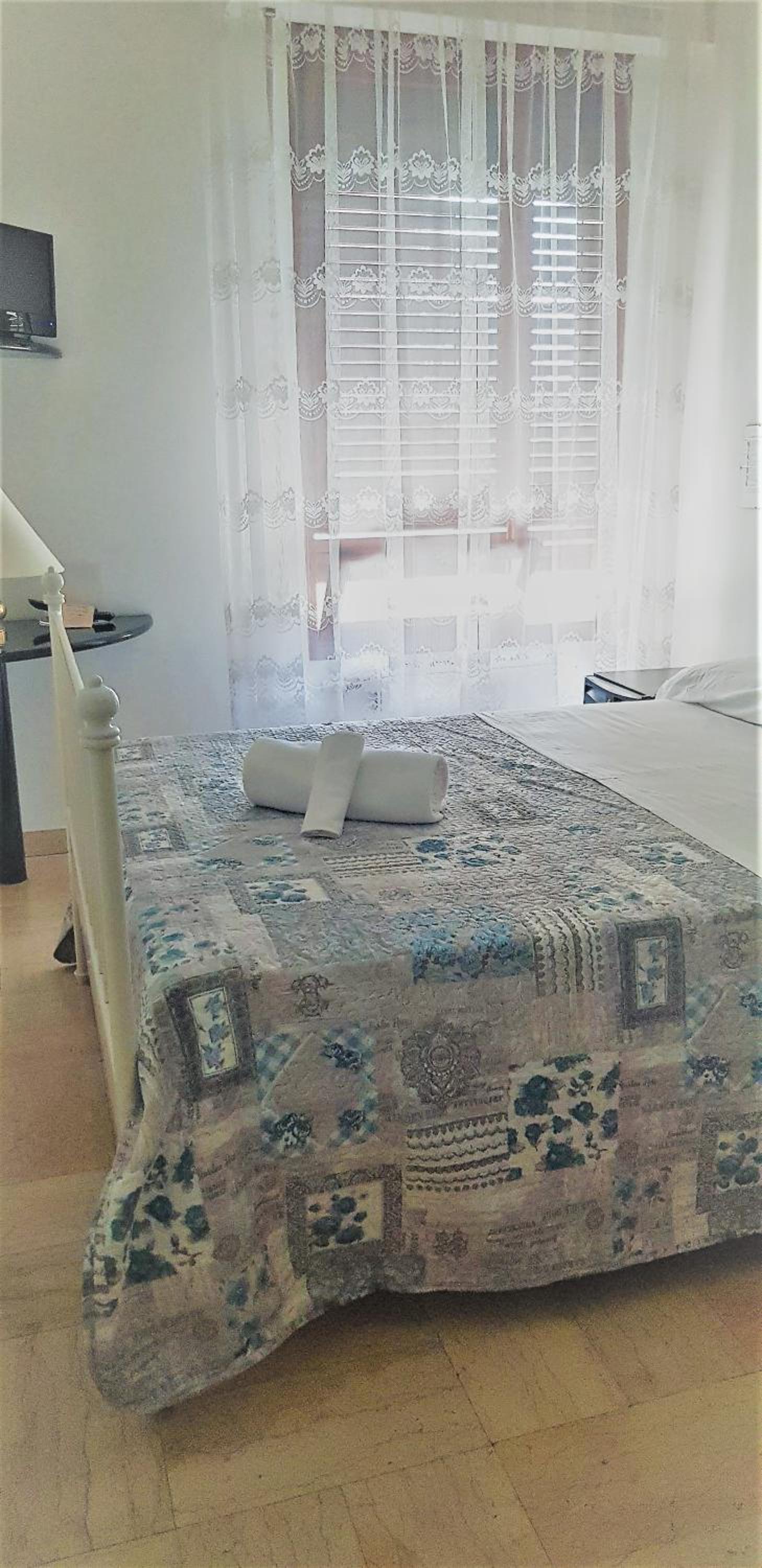Triple Room - Photo 1